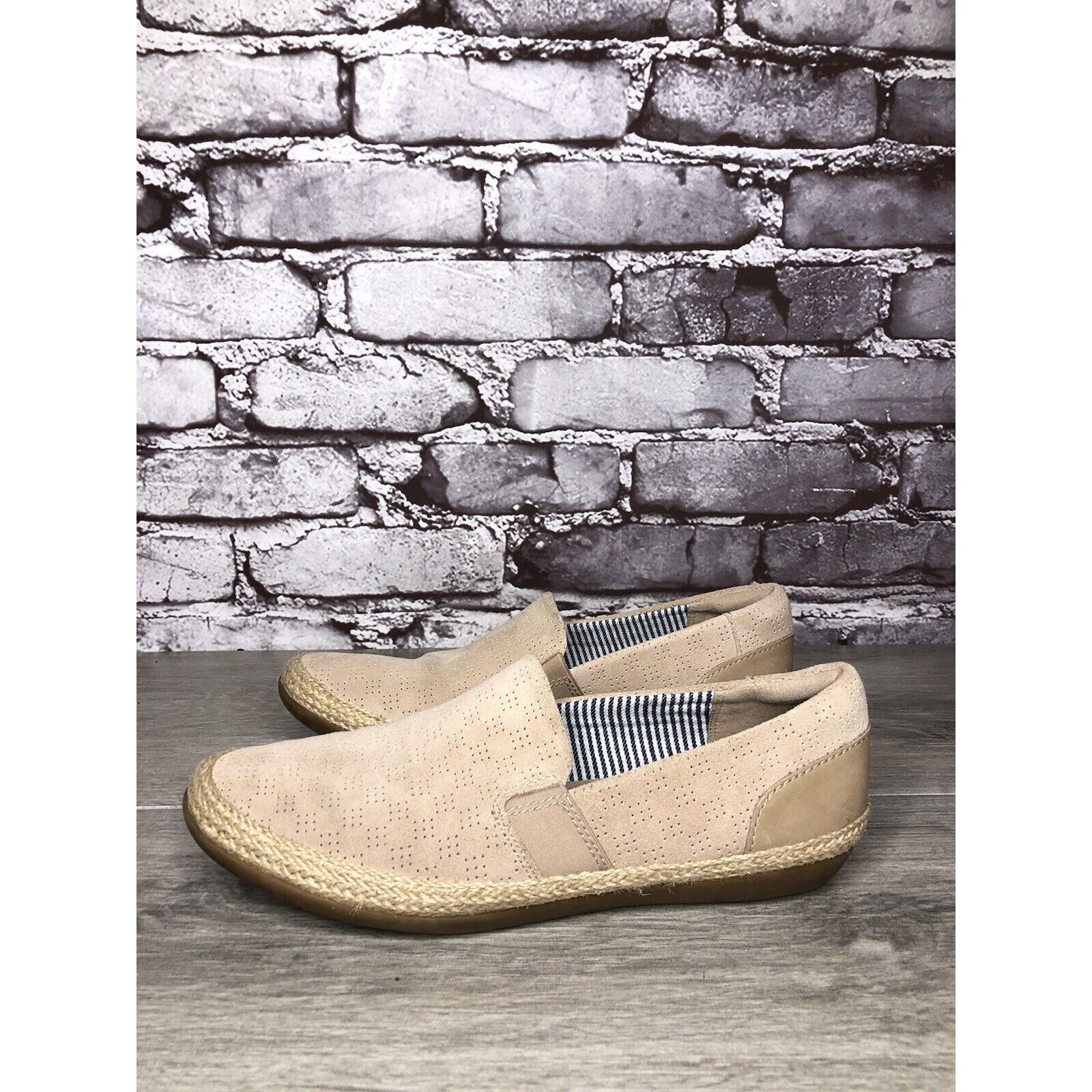 Clarks Clarks Danelly Sky Blush Pink Suede Perforated Espadrilles S Size US 7 / IT 37 - 6 Thumbnail