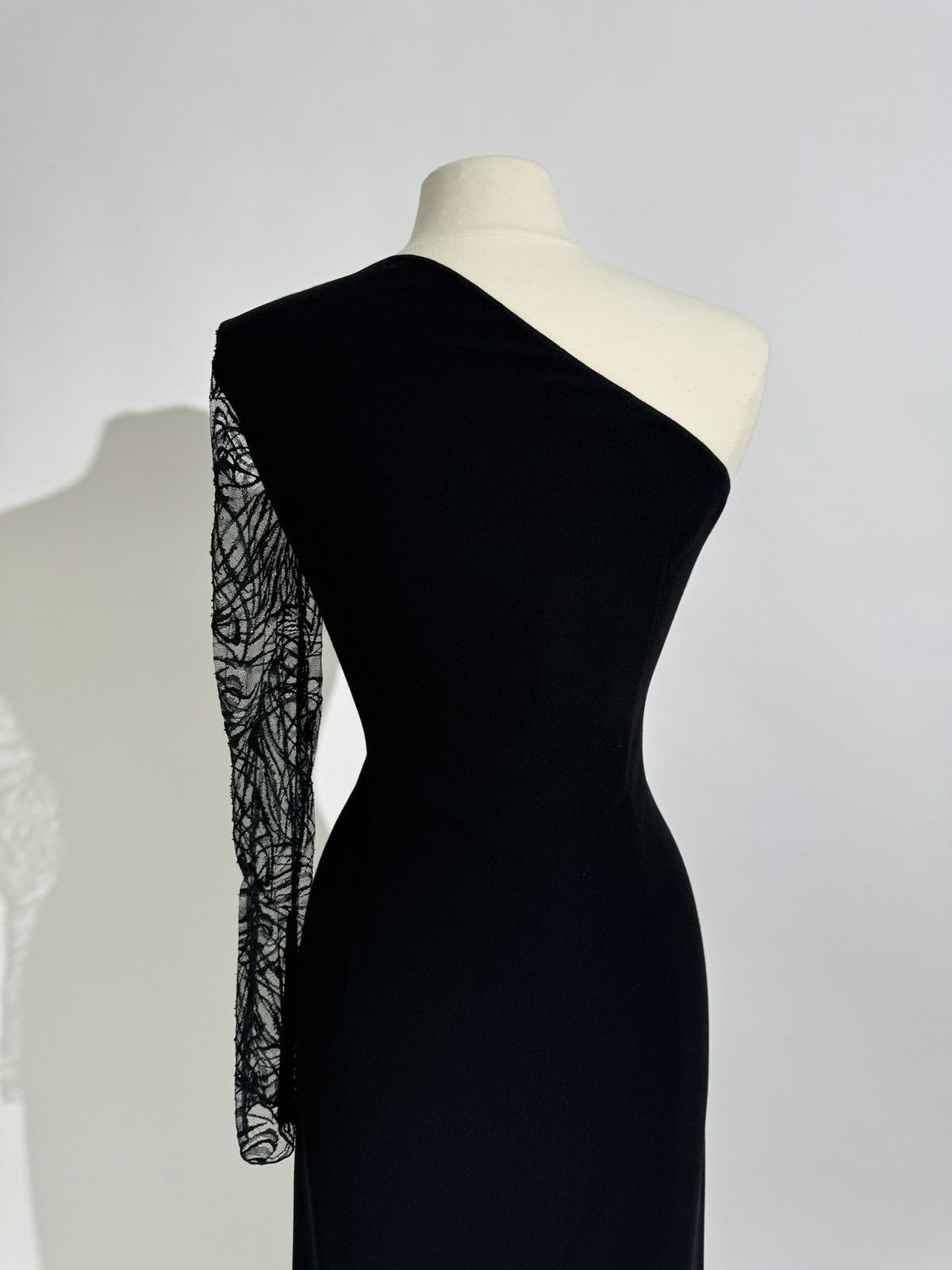 Zuhair Murad US 14 ZUHAIR MURAD Cady And Zebra Lace Intarsia Gown Size XL / US 12-14 / IT 48-50 - 8 Thumbnail