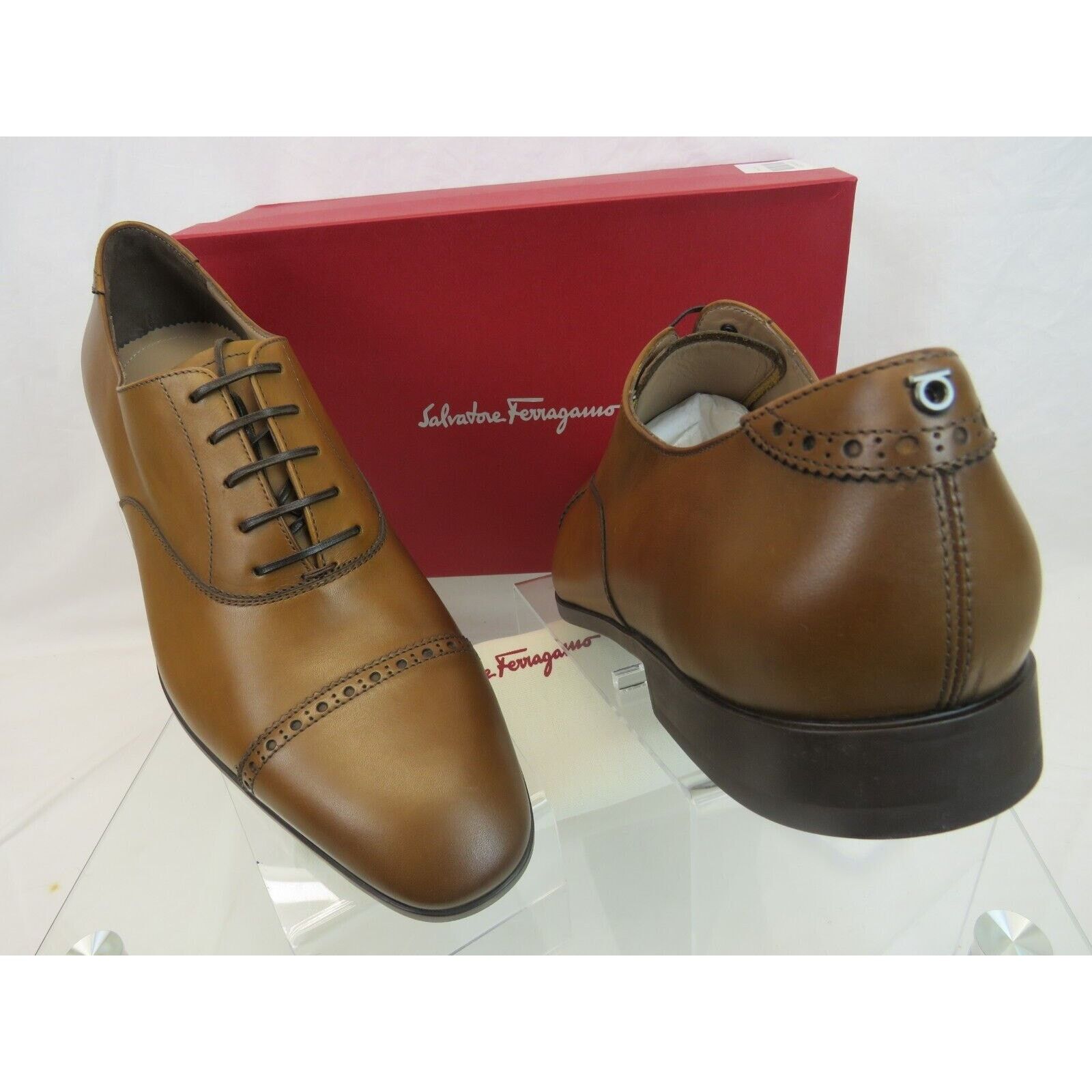 Salvatore Ferragamo FERRAGAMO BOSTON BROWN BROGUE LEATHER GANCINI OXFORDS 9.5 E Size US 10.5 / EU 43-44 - 1 Thumbnail