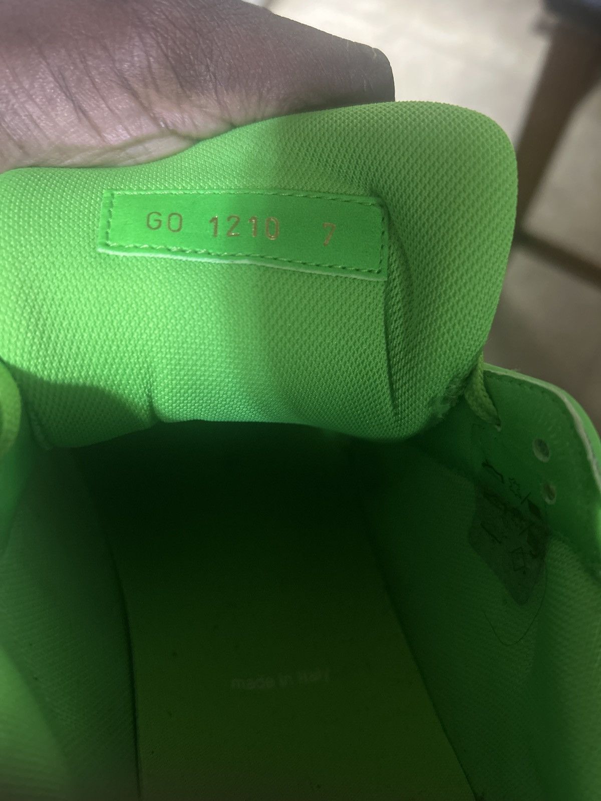 Louis Vuitton Louis Vuitton Trainer 'Fluorescent Green Monogram Size US 7 / EU 40 - 5 Thumbnail