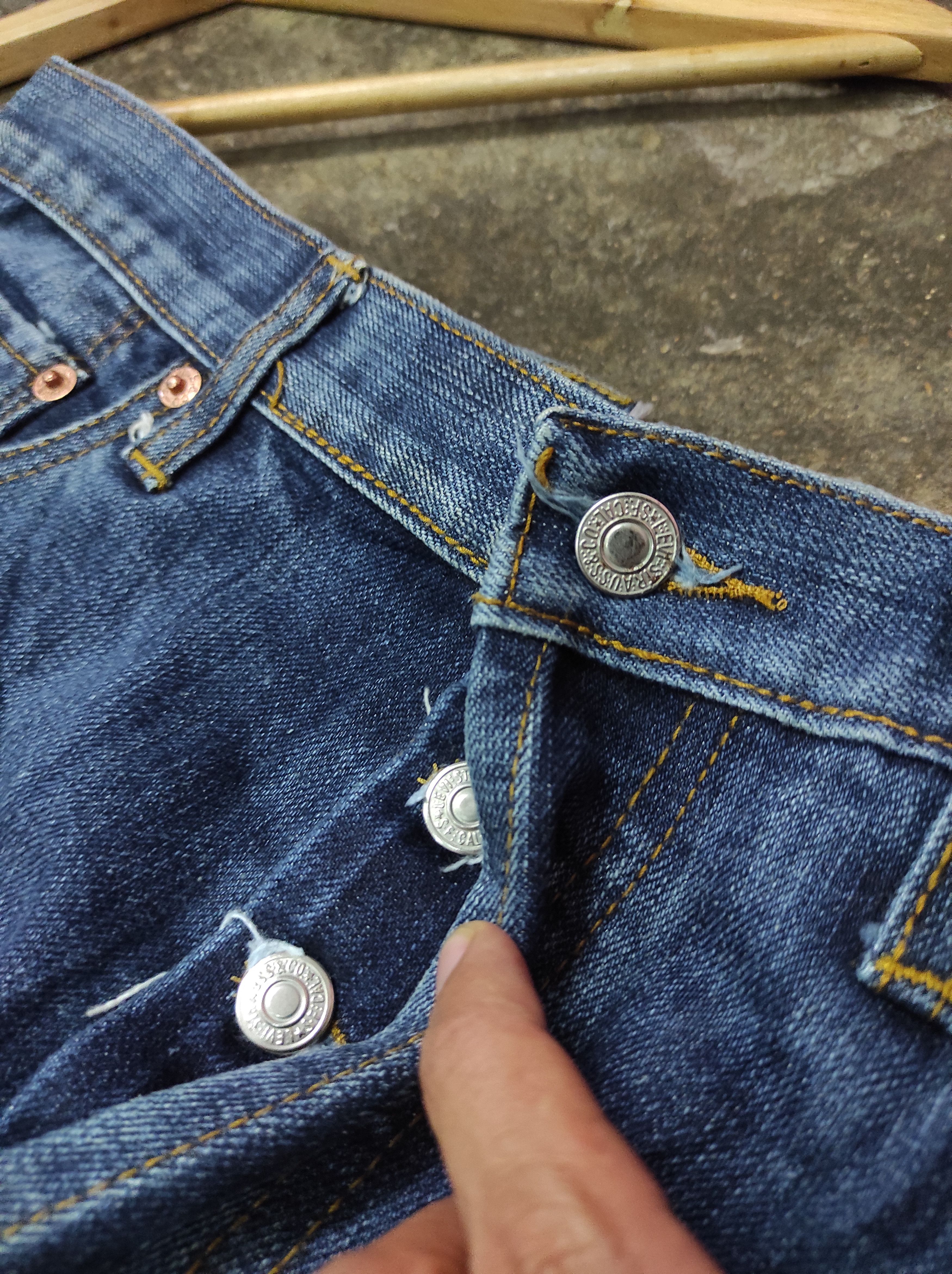 LVC × Levi's Vintage Clothing LEVIS 501XX BIG E VINTAGE DISTRESSED DENIM JEANS Size US 33 - 2 Thumbnail
