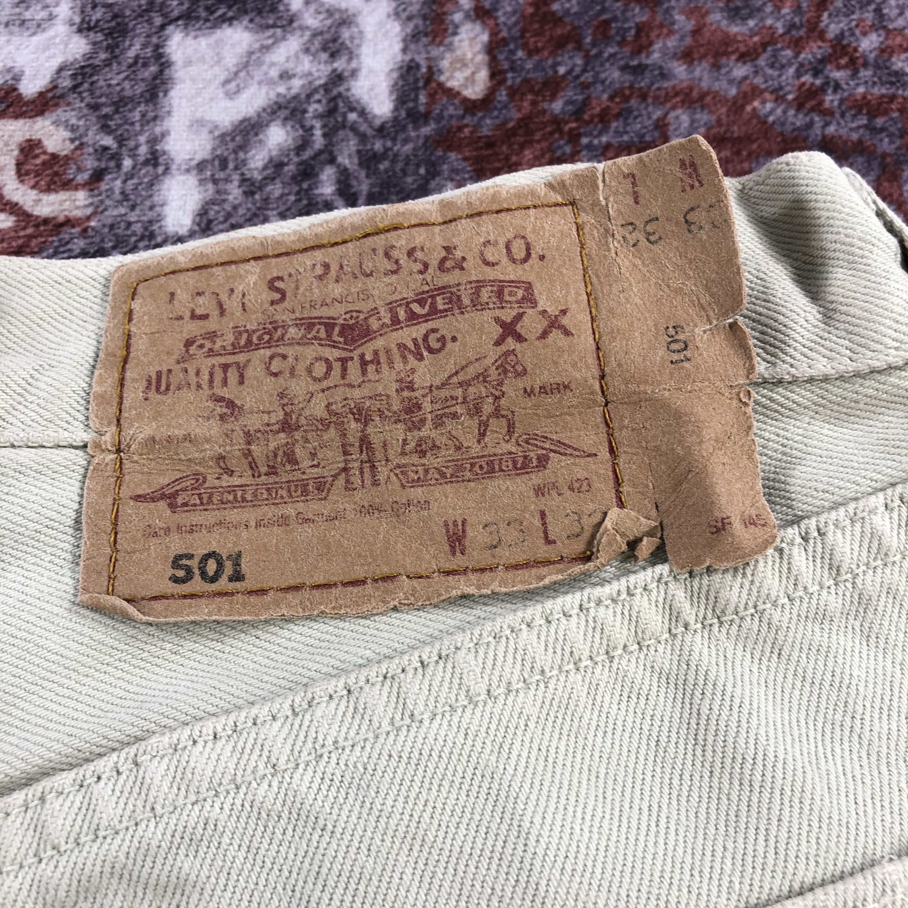 Levi's × Vintage 90s Vintage Light Wash Levis 501 Jeans-JM2446 Size US 32 / EU 48 - 8 Thumbnail