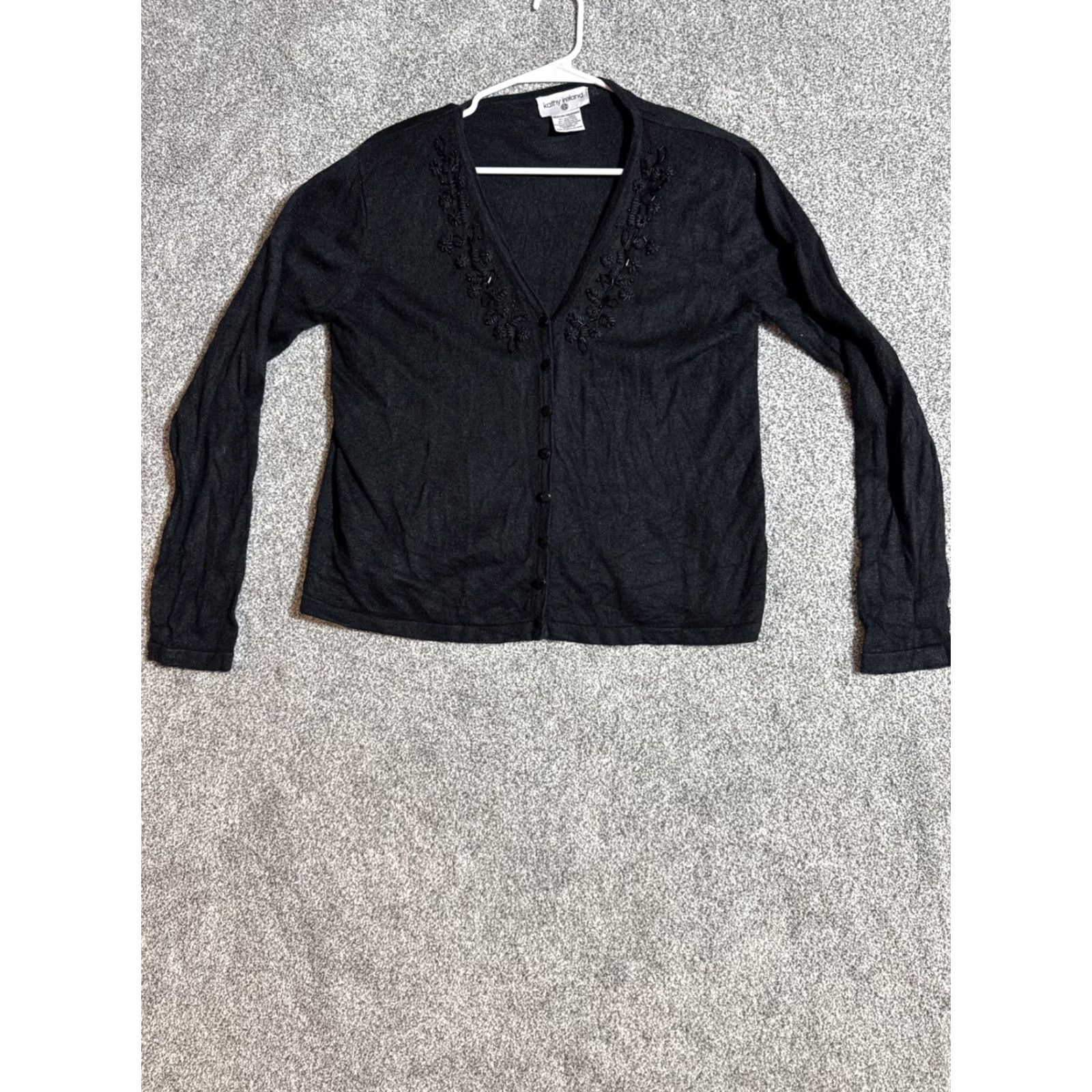 Vintage Kathy Ireland Cardigan Sweater Womens M Black Wool Blend Beaded Embroidered Size M / US 6-8 / IT 42-44 - 2 Thumbnail