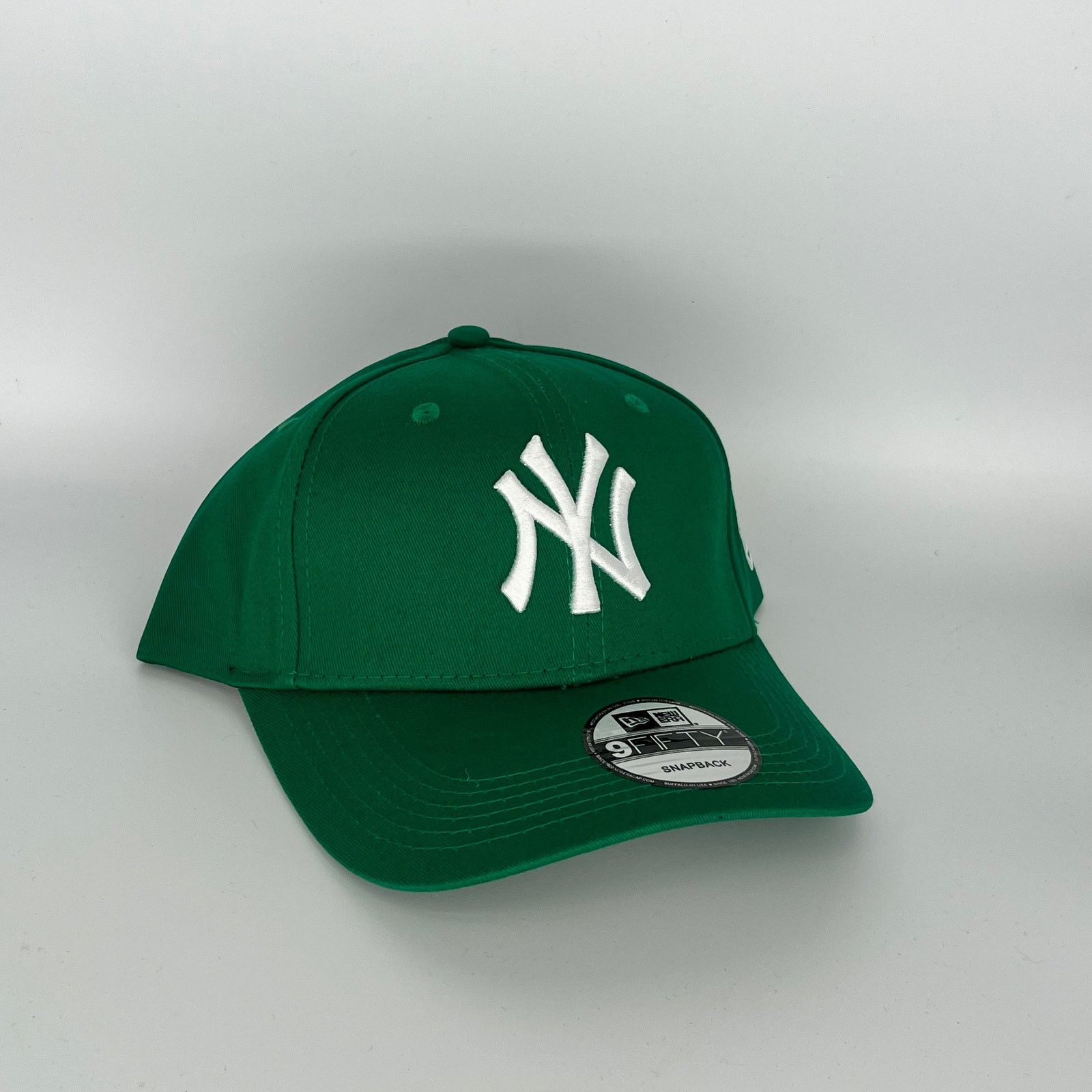 New Era × Streetwear OMA x New Era x New York Yankees