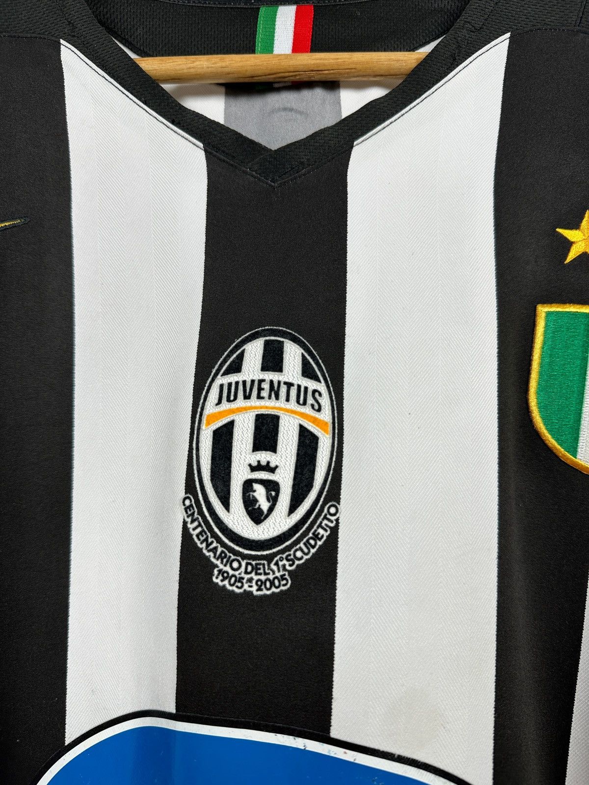 Nike 2005/06 Nike Juventus FC Total 90 Vintage Home Jersey Size US XL / EU 56 / 4 - 8 Thumbnail