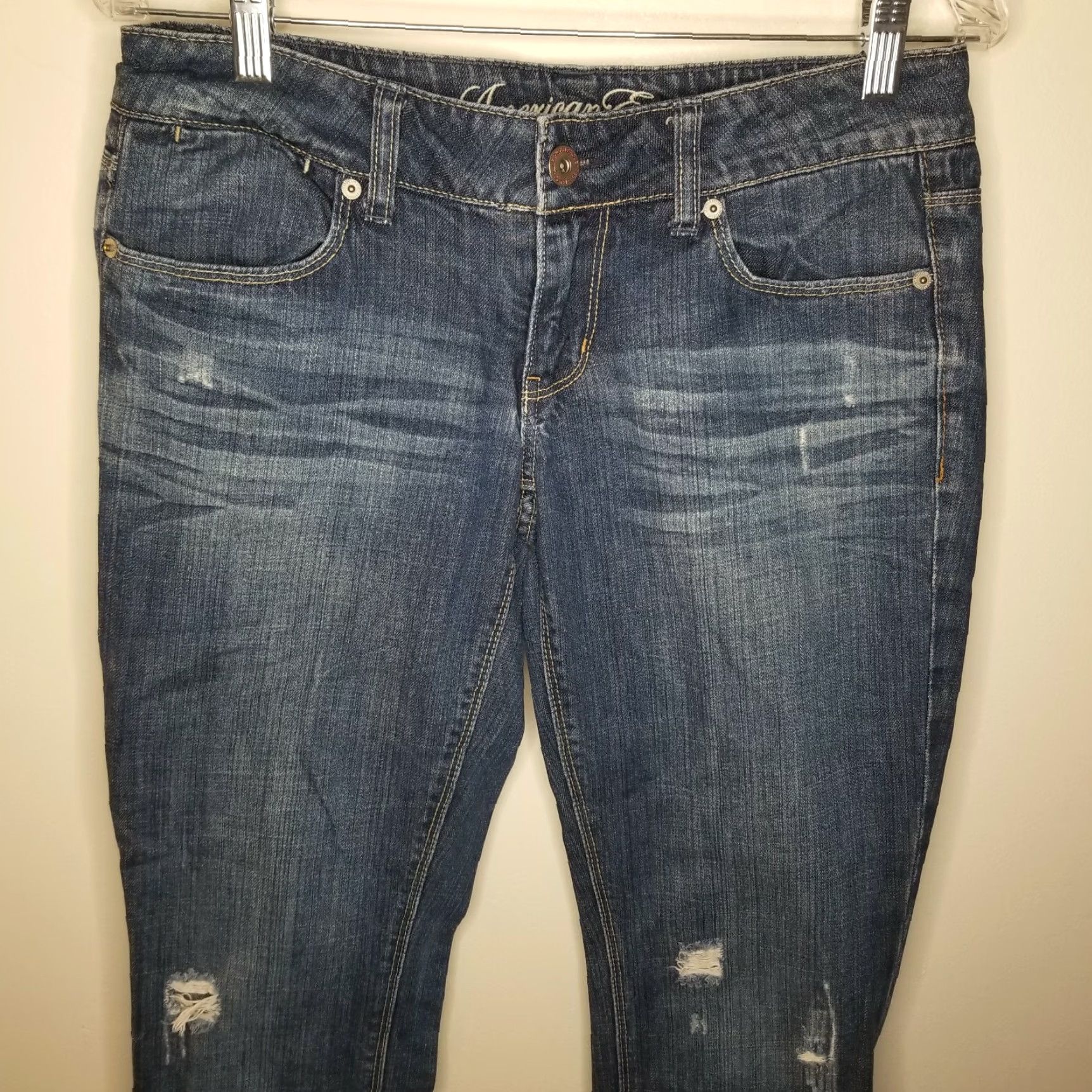 American Eagle Outfitters American Eagle Jeans Womens Distressed Straight Blue Size 6 Reg Jeans Woman Straight Style Distressed Blue 6 Reg Womens Size 28" / US 6 / IT 42 - 2 Thumbnail