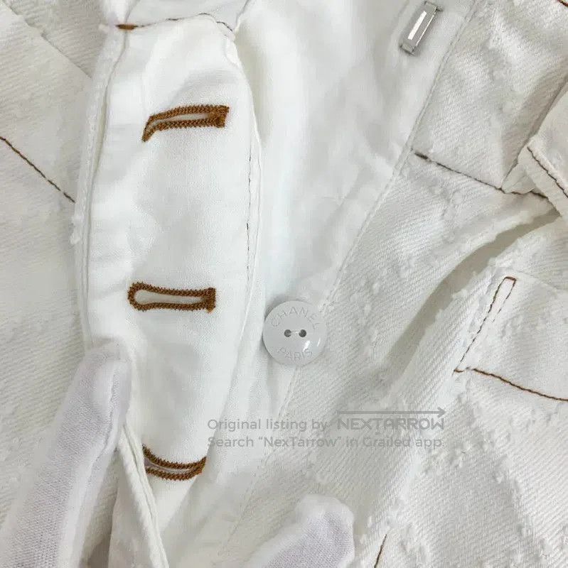 Chanel Chanel White Cotton Women's Shorts . Size 23" - 8 Thumbnail