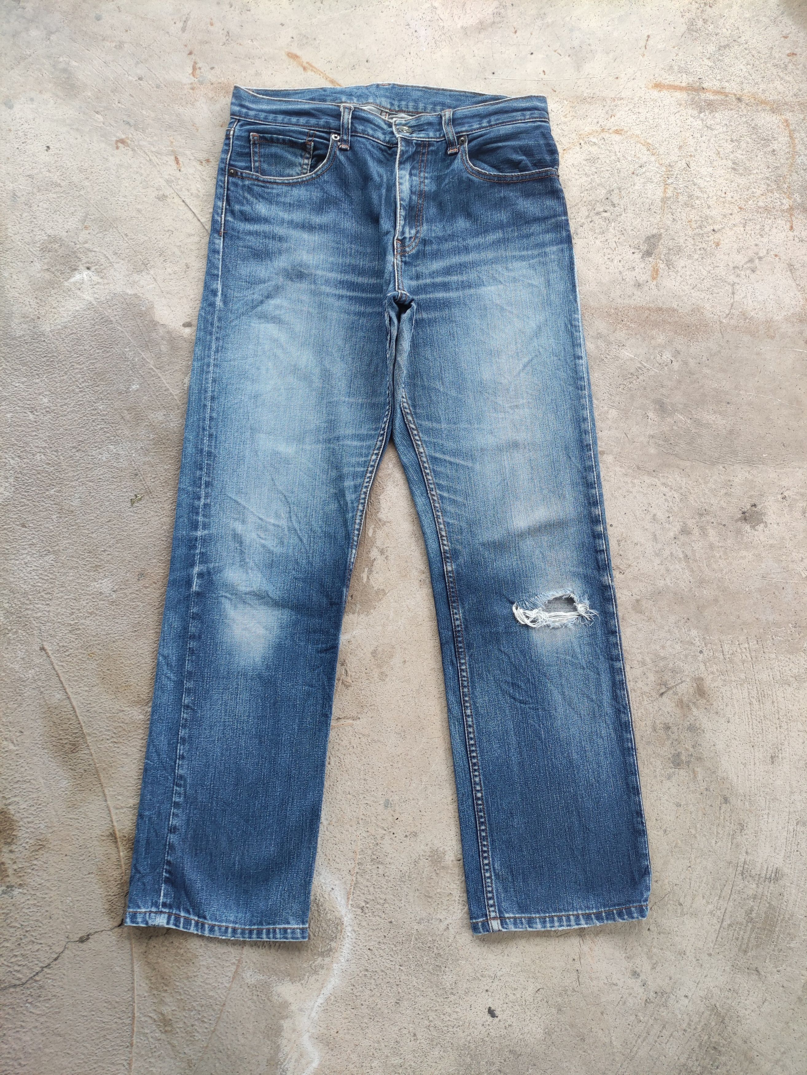 Japanese Brand Vintage Japanese Denim Distressed Faded Jean W33 Size US 33 - 1 Thumbnail