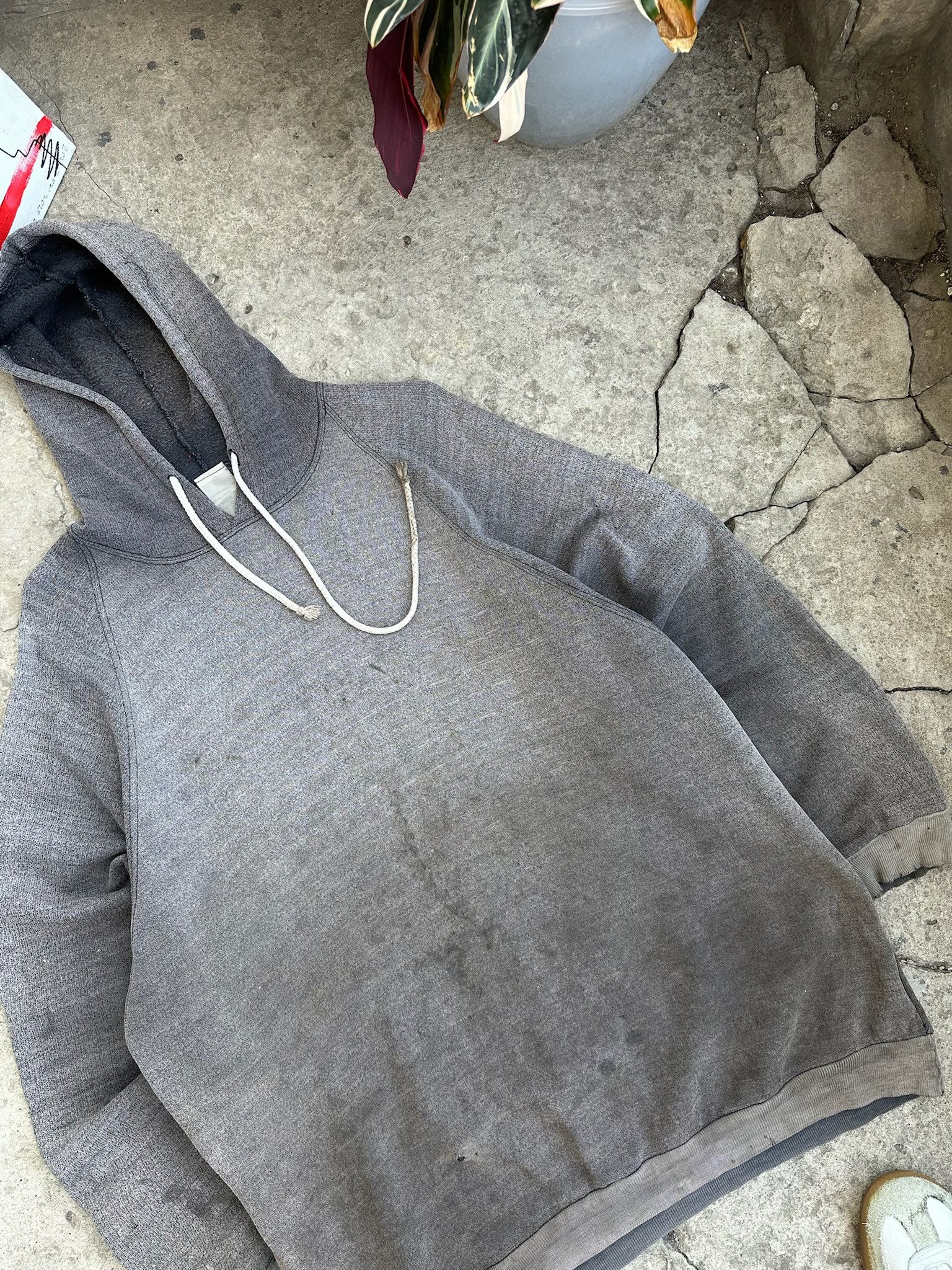 Other Perfect Faded distressed hoodie Han cuff 90s vintage Size US L / EU 52-54 / 3 - 9 Thumbnail