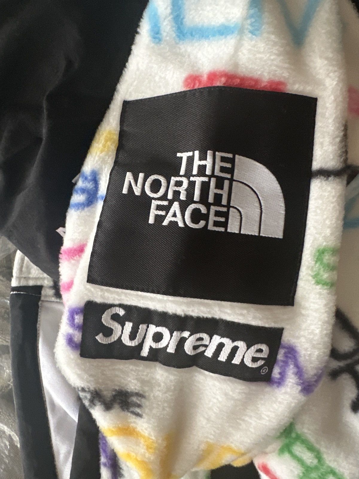 Supreme × The North Face SUPREME x North Face Steep Tech Fleece White Size XL FW21 Size US XL / EU 56 / 4 - 15 Thumbnail