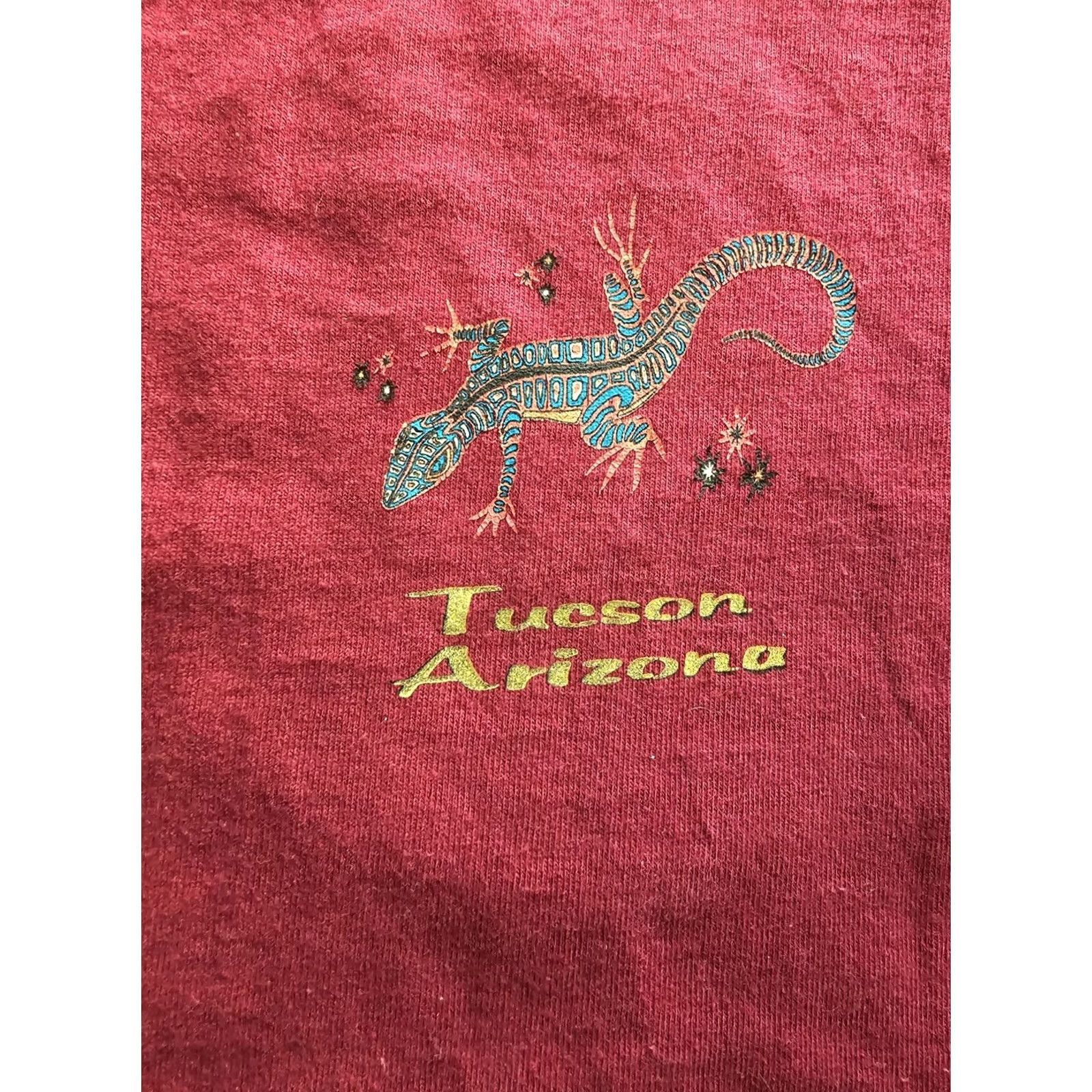 Fruit Of The Loom VINTAGE 1990s Y2K Tucson Arizona Lizard Tee XL Double Sided Southwestern Cotton Graphic Tee Unisex Maroon 1990s Size US XL / EU 56 / 4 - 4 Thumbnail