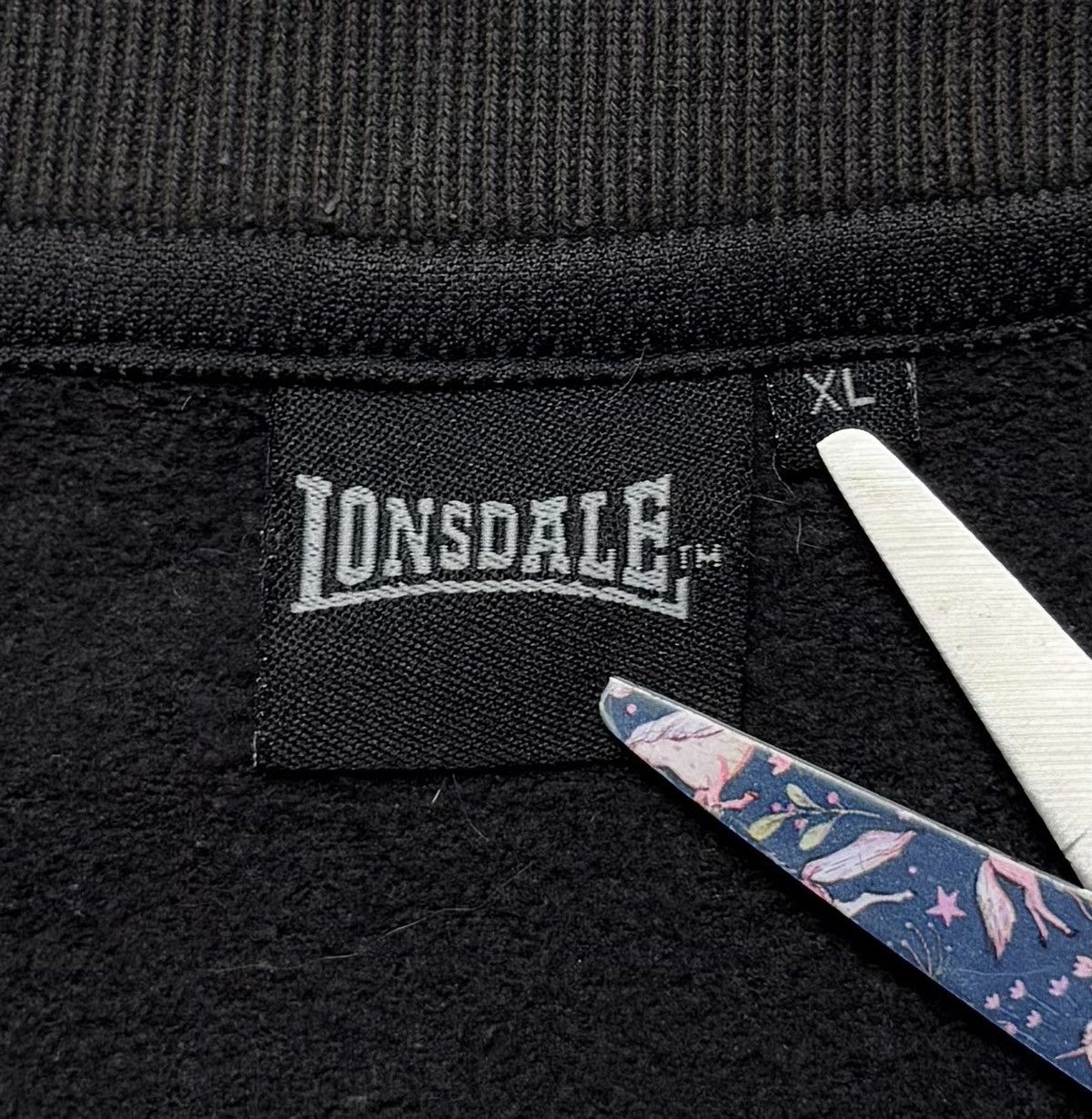 Lonsdale Sunderland 2005 2006 Football Soccer Sweatshirt Lonsdale Size US XL / EU 56 / 4 - 13 Thumbnail