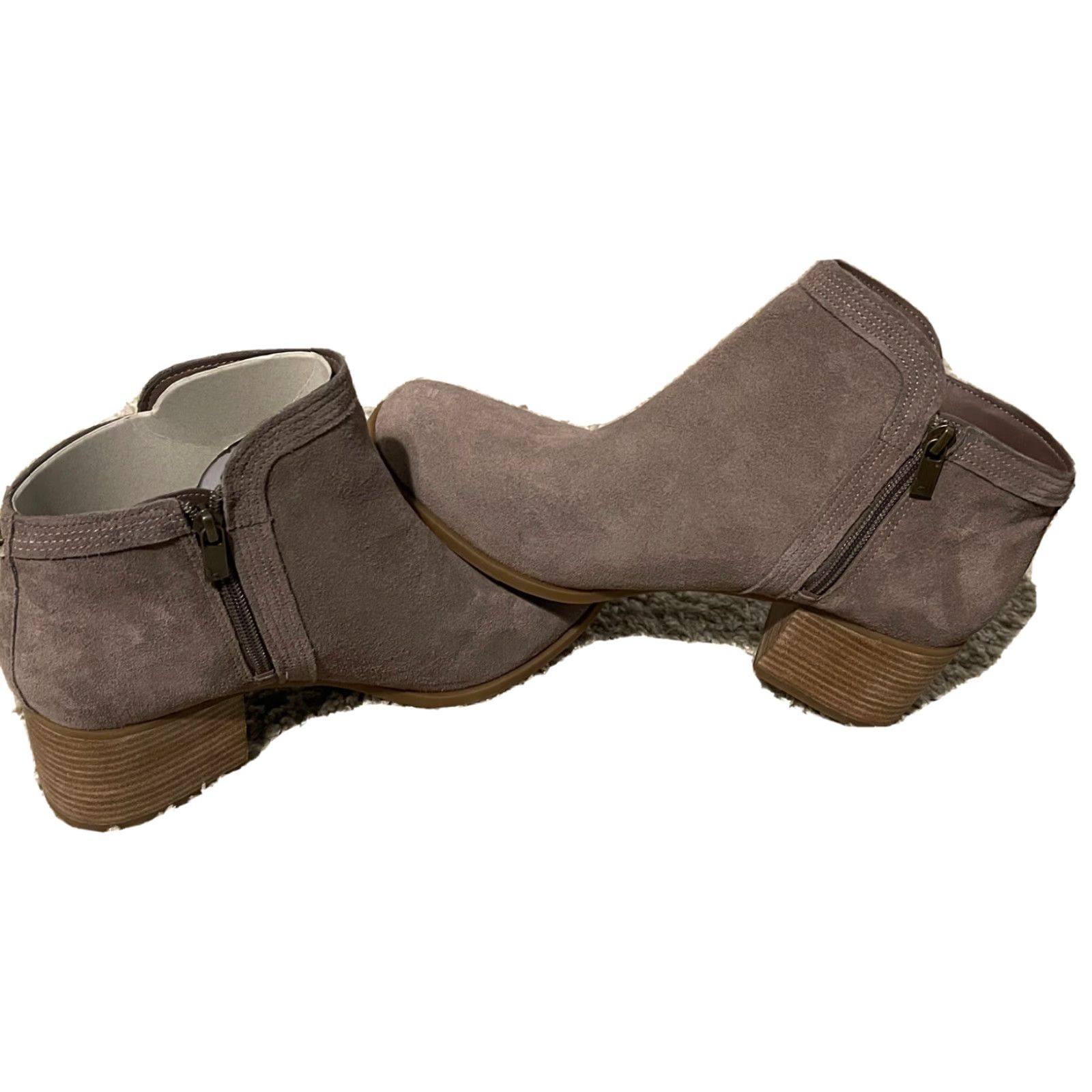 Ugg Koolaburra by UGG Womens THIA Ankle Boots Tan 12 US Block Heel Bootie Suede Pull On Round Toe Womens Boots - 1096441 Size US 10 / IT 40 - 5 Thumbnail