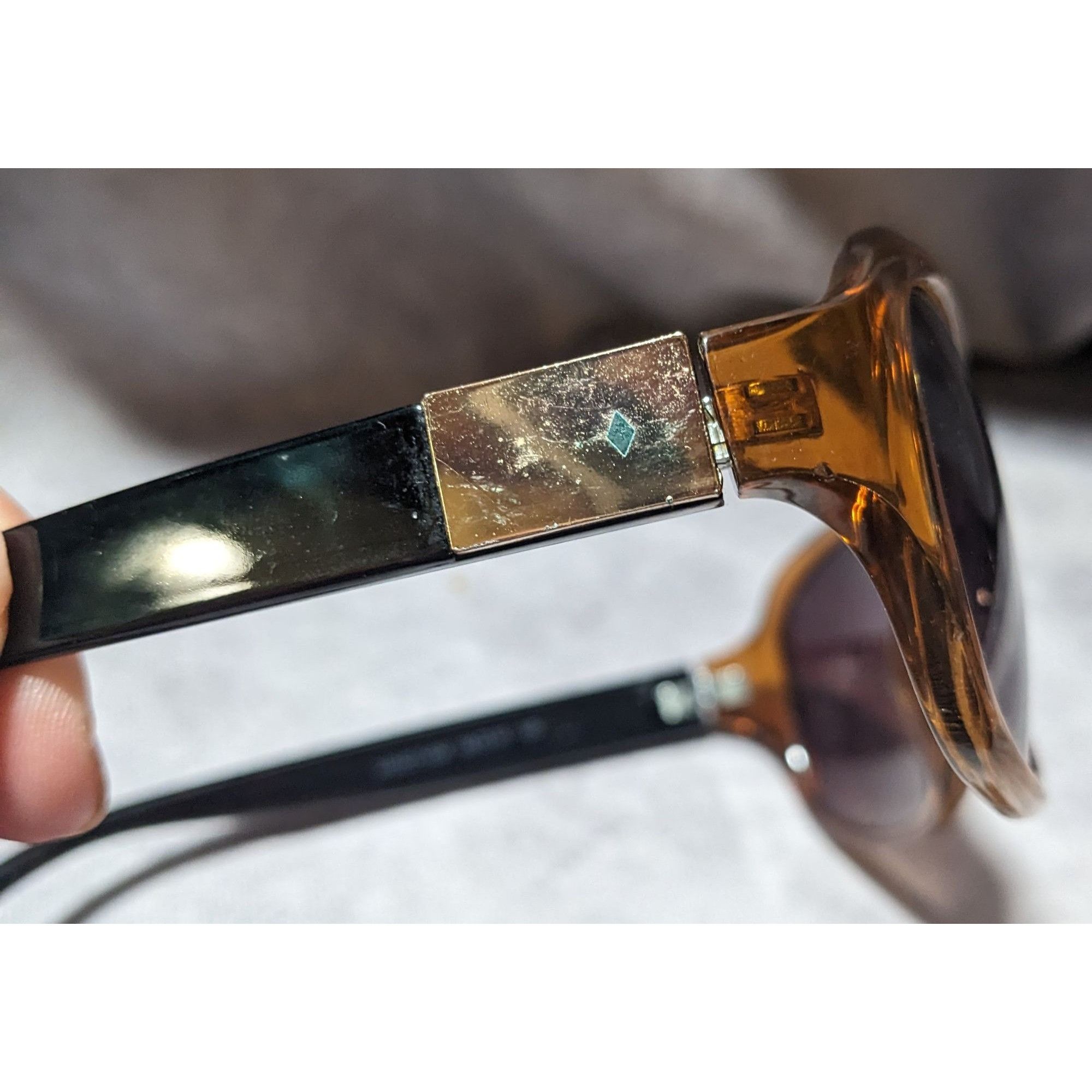 Fossil Fossil 90s Style Brown Retro Fashion Sunglasses Size ONE SIZE - 3 Thumbnail