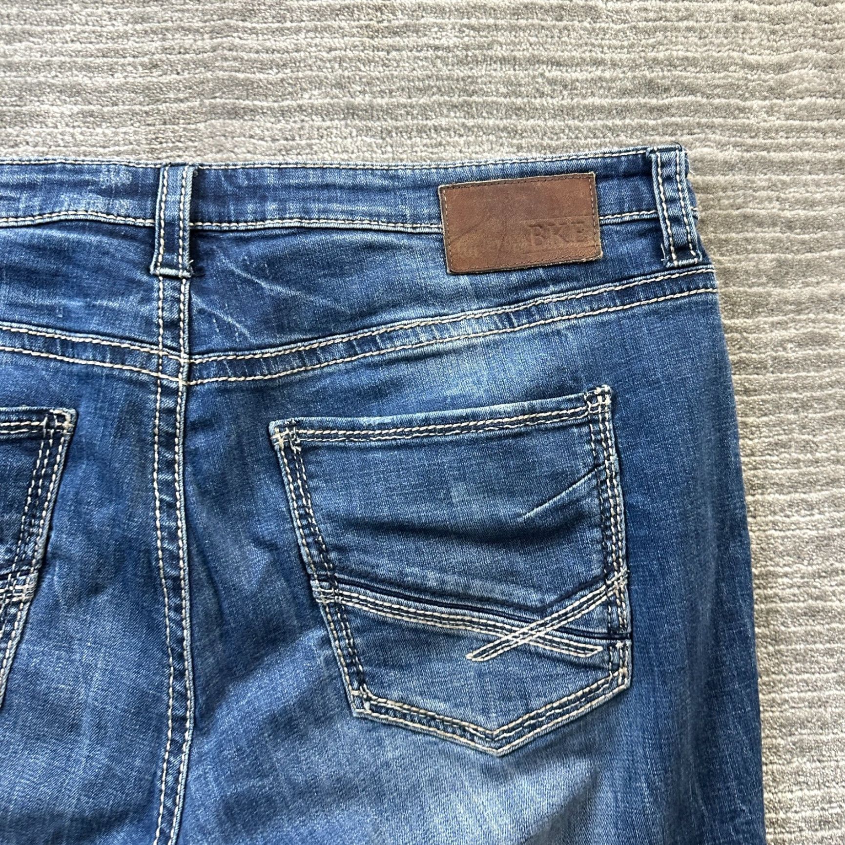 Vintage BKE Jeans Mens 36x30 Nolan Blue Denim Pants Ranchwear Cowboy Rodeo Size US 36 / EU 52 - 4 Thumbnail