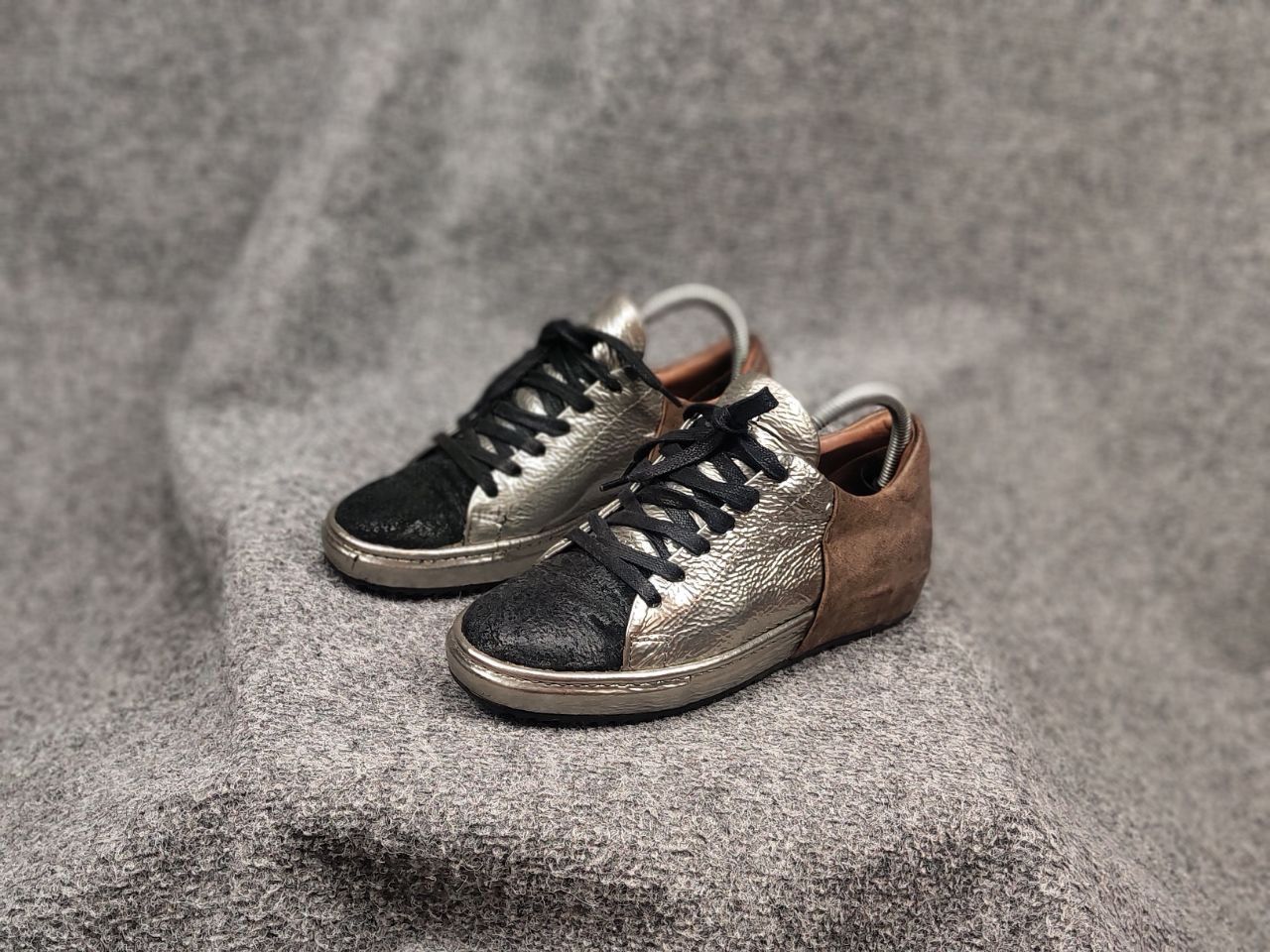 A.S.98 A.S.98 Airstep Design leather silver Low Lace Up Sneakers Size US 6 / IT 36 - 8 Thumbnail