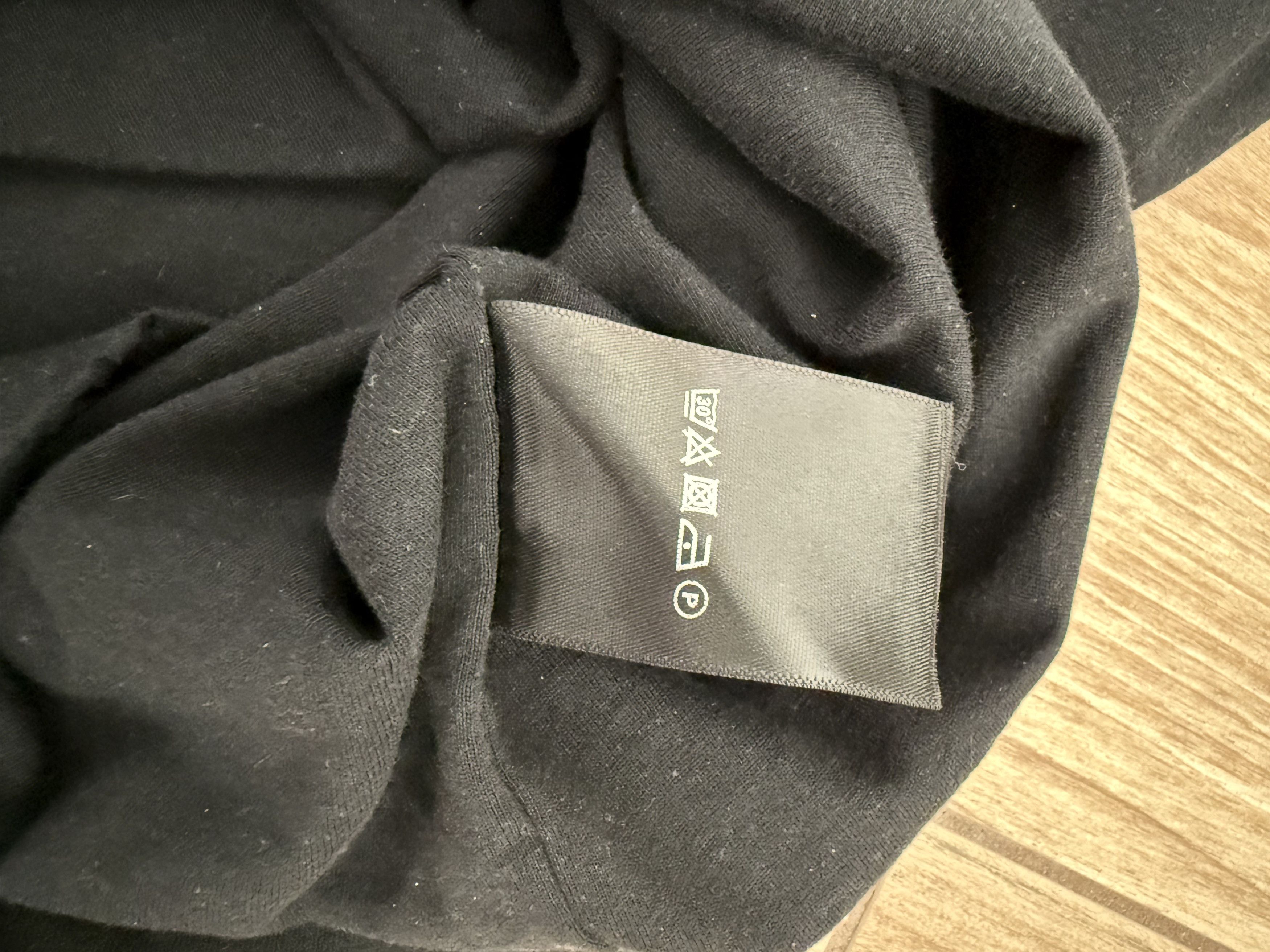 Vetements VETEMENTS Destroyed Jerk International Tee Size US S / EU 44-46 / 1 - 9 Thumbnail
