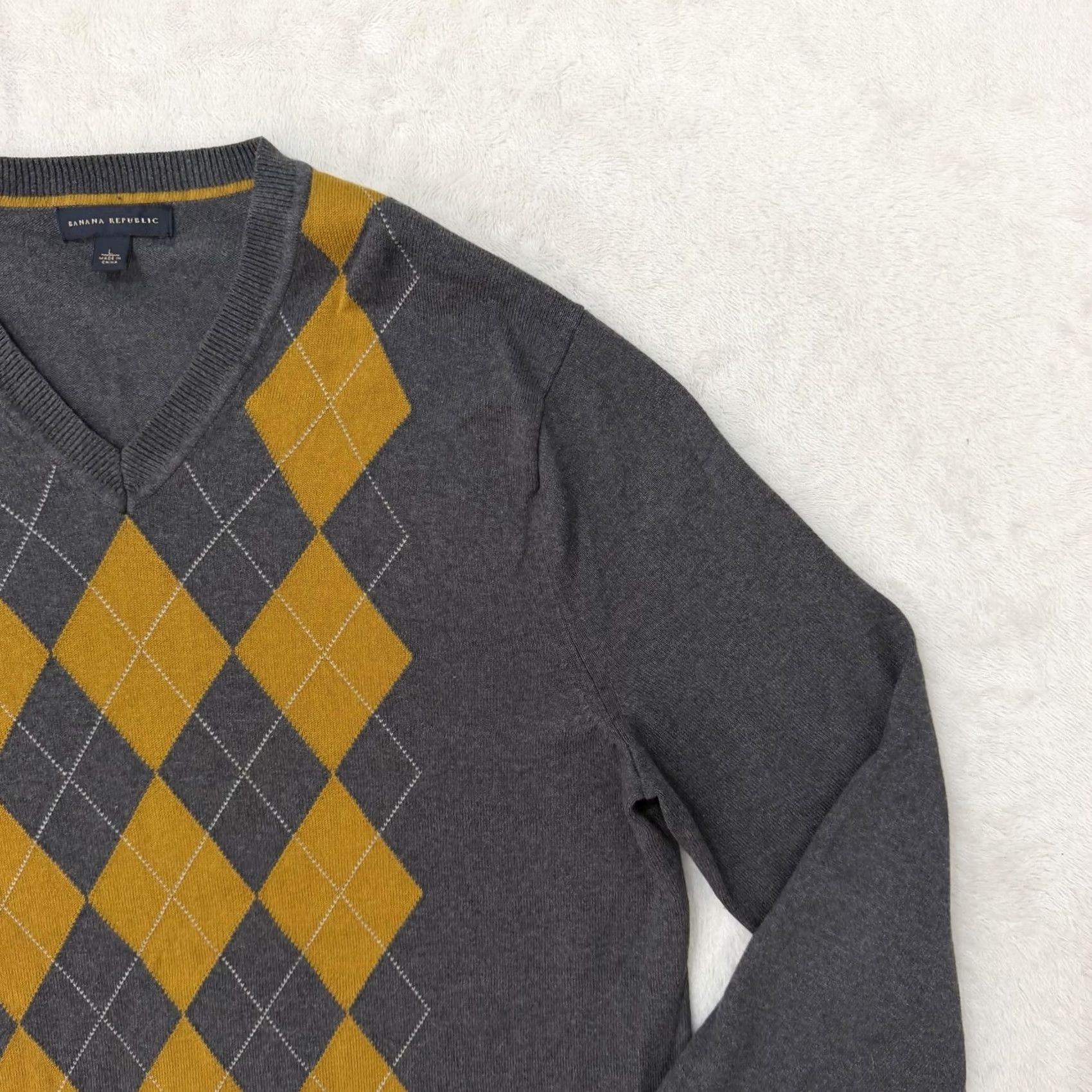 Banana Republic Banana Republic Sweater Mens Large Gray Silk Cashmere Argyle Slim Fit V-Neck Pullover Knit Winter Casual Mens Size US L / EU 52-54 / 3 - 3 Thumbnail