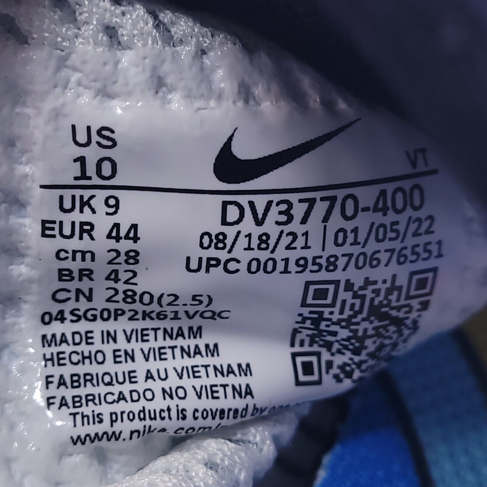 Nike Nike Air Presto Hello Kitty Shoe Men Size 10 DV3770-400 Blue Size US 10 / EU 43 - 8 Thumbnail