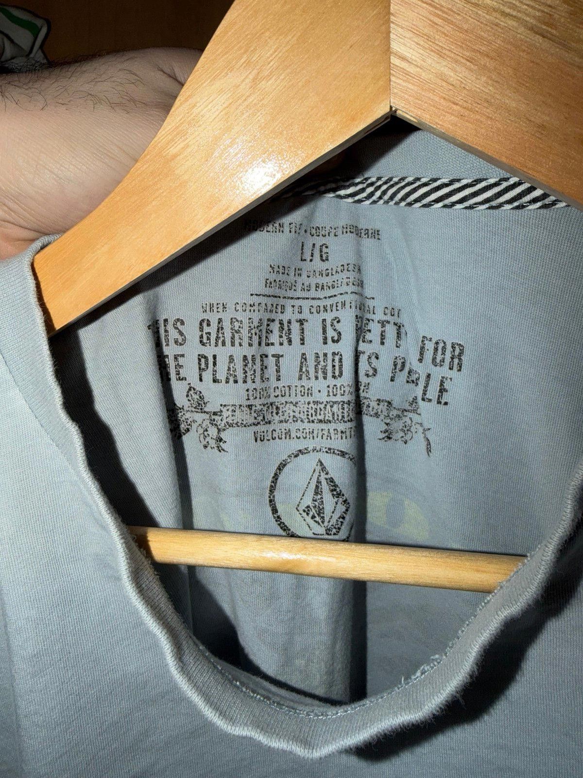 Volcom Volcom Stone Globe Brain Tee Mens LG Vintage Y2K 90s Rare Size US L / EU 52-54 / 3 - 4 Thumbnail