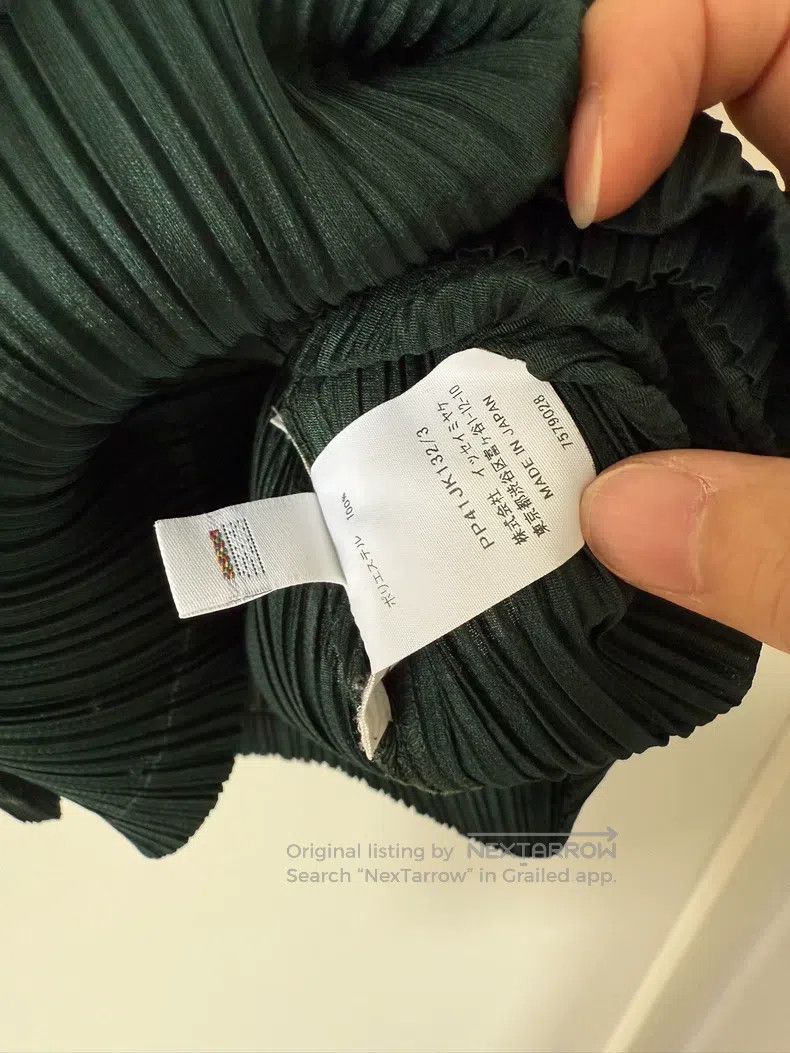 Issey Miyake Issey Miyake Dark Green Pleated Sleeveless T-shirt Size L / US 10 / IT 46 - 4 Thumbnail