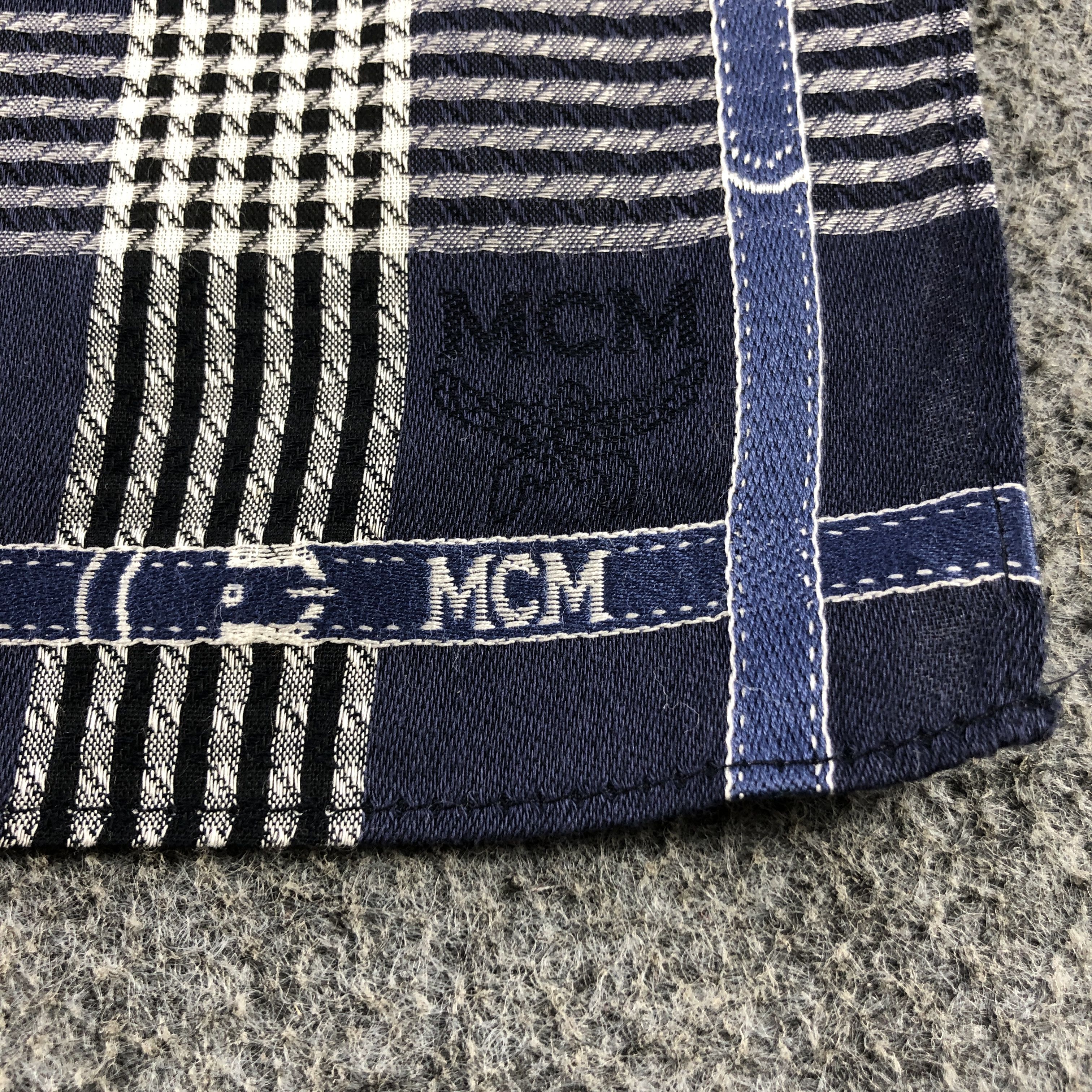 MCM MCM Tartan Handkerchief Neckerchief Bandana H2335 Size ONE SIZE - 4 Thumbnail
