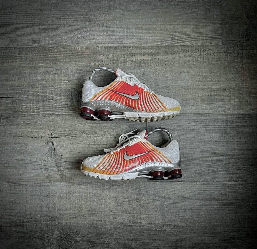 Nike NIKE • Nike Shox "2008 Experience+" (4M) Size US 5 / EU 37 - 1 Thumbnail