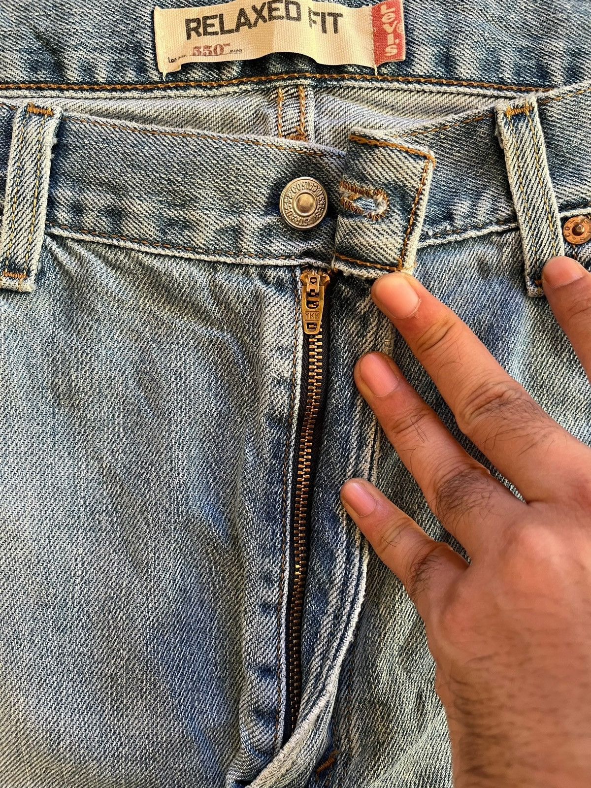 Levi's × Levi's Vintage Clothing Vintage 90s Levis 550 Ripped Distressed Baggy Jeans 35x30 Size US 35 - 3 Thumbnail