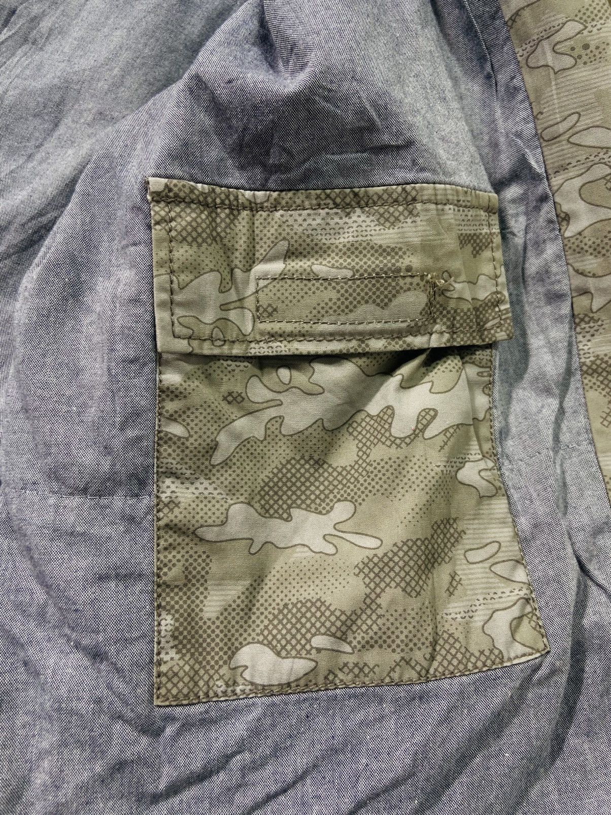 United Colors Of Benetton United Color of Benetton Camo Parka Size US L / EU 52-54 / 3 - 11 Thumbnail
