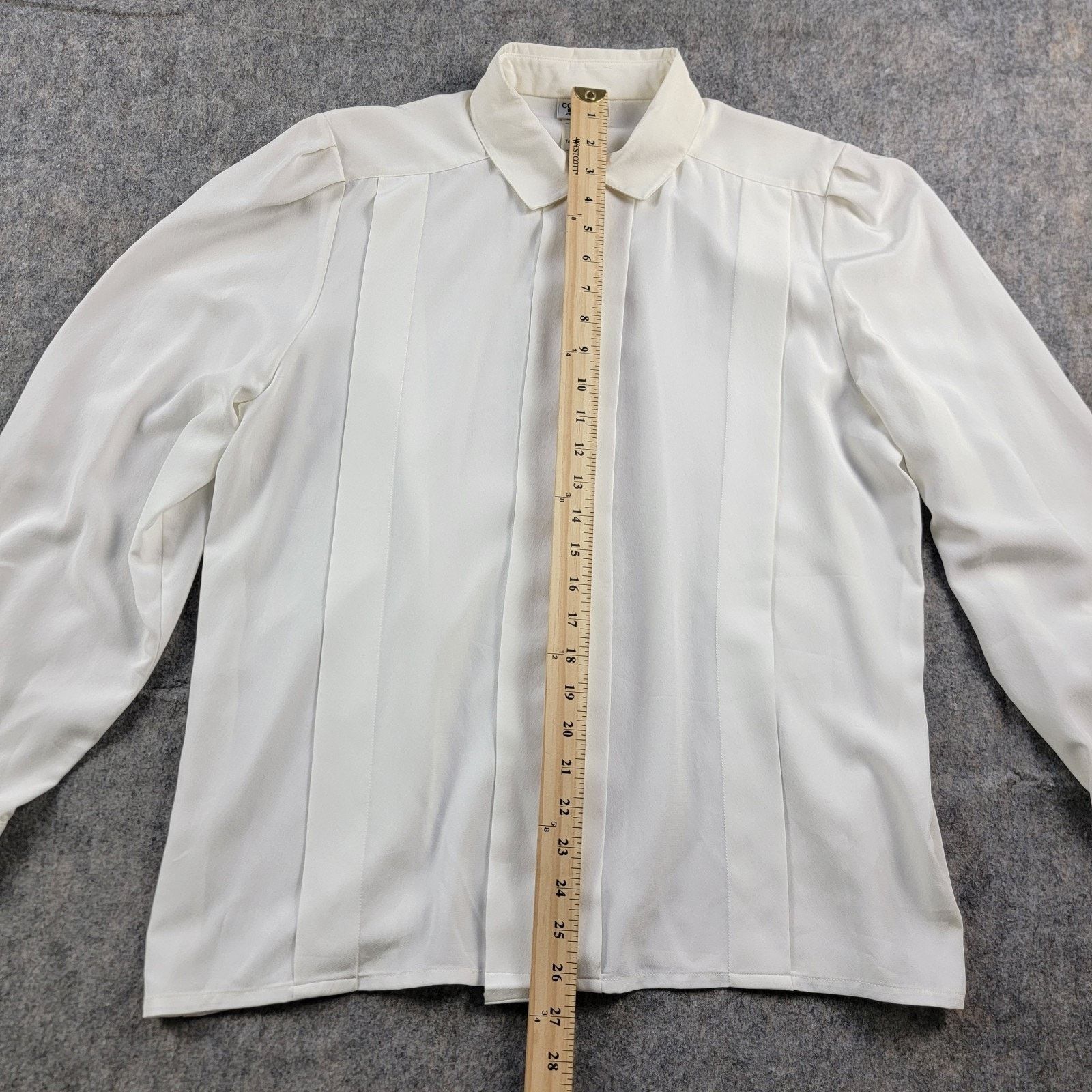 Courreges Courreges Vintage Polyester Pleated Button Down Shirt France Size M / US 6-8 / IT 42-44 - 6 Thumbnail