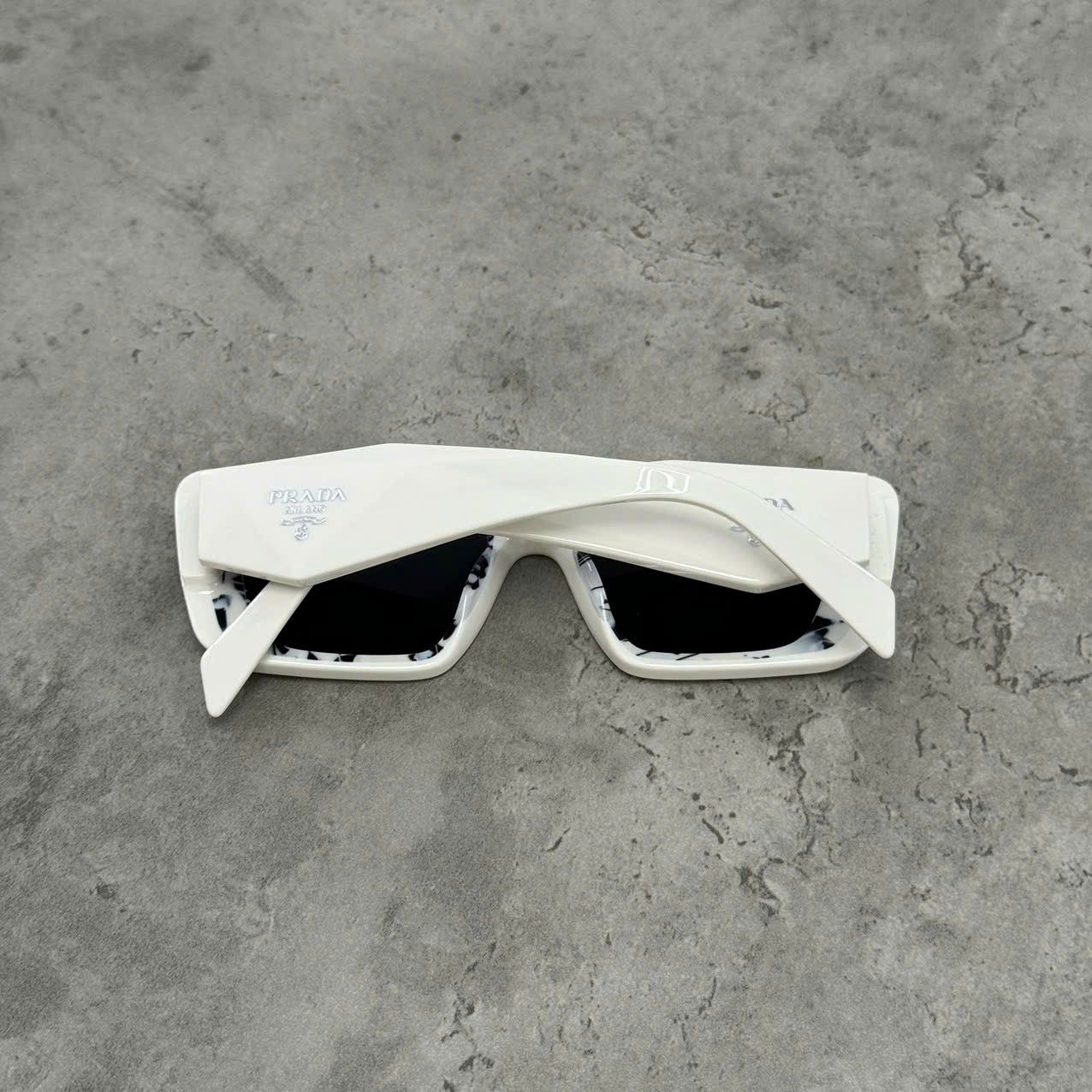 Prada PRADA 02V_5S0 Sunglasses WHITE Size ONE SIZE - 2 Thumbnail