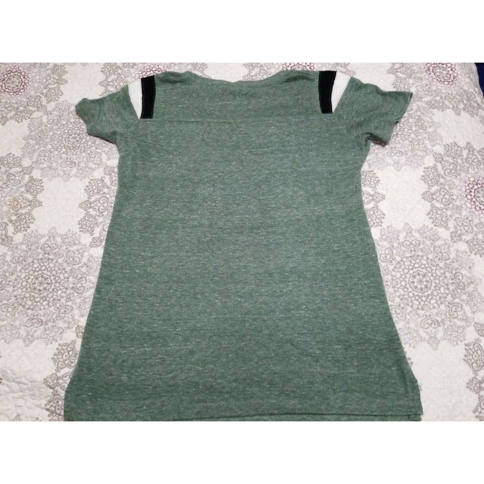 NFL VINTAGE Green Bay Packers 1921 Team NFL T-Shirt V-Neck Short Sleeve Womens M Green NFL Team Apparel Shirt Women's M Green Bay Packers 1921 Tshirt Size M / US 6-8 / IT 42-44 - 3 Thumbnail