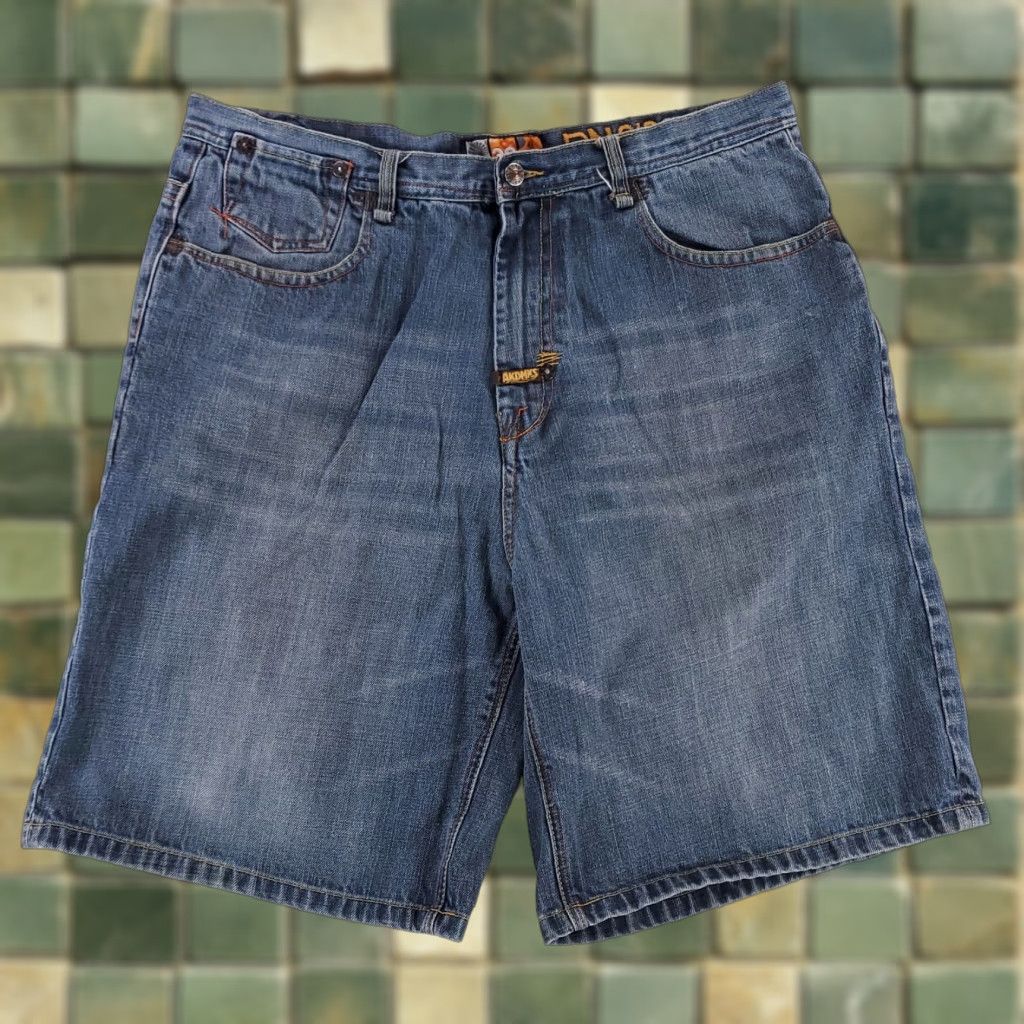 Akademiks VINTAGE Akademiks Baggy Shorts Denim Blue 11 Inch Inseam Mens 38 Patches Bleaching 90s Y2K Denim Blue Mens Size US 38 / EU 54 - 1 Thumbnail
