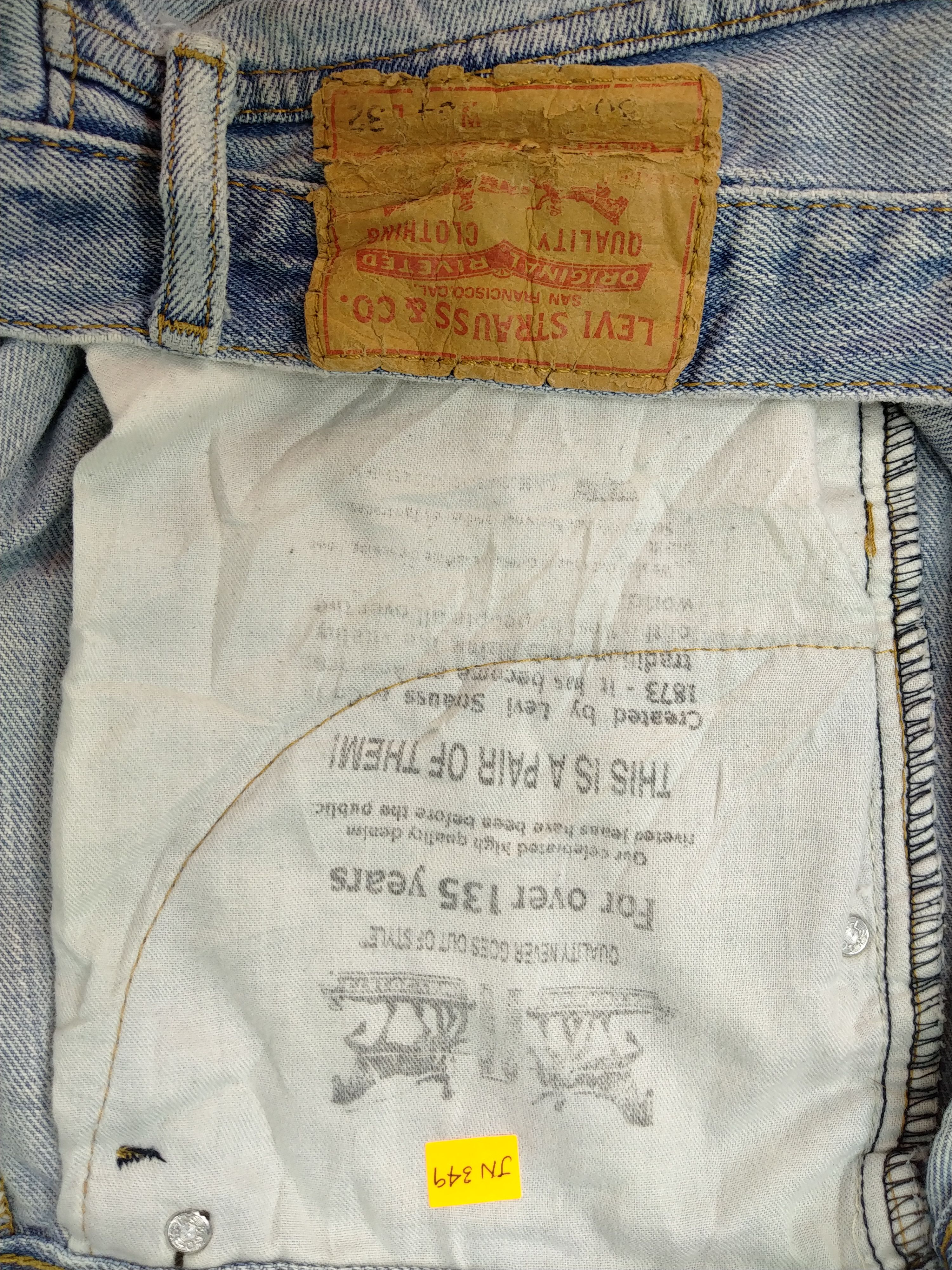 Japanese Brand Light Wash Vintage Levi's 505 35 x 31.5 Denim -JN349 Size US 34 / EU 50 - 11 Thumbnail