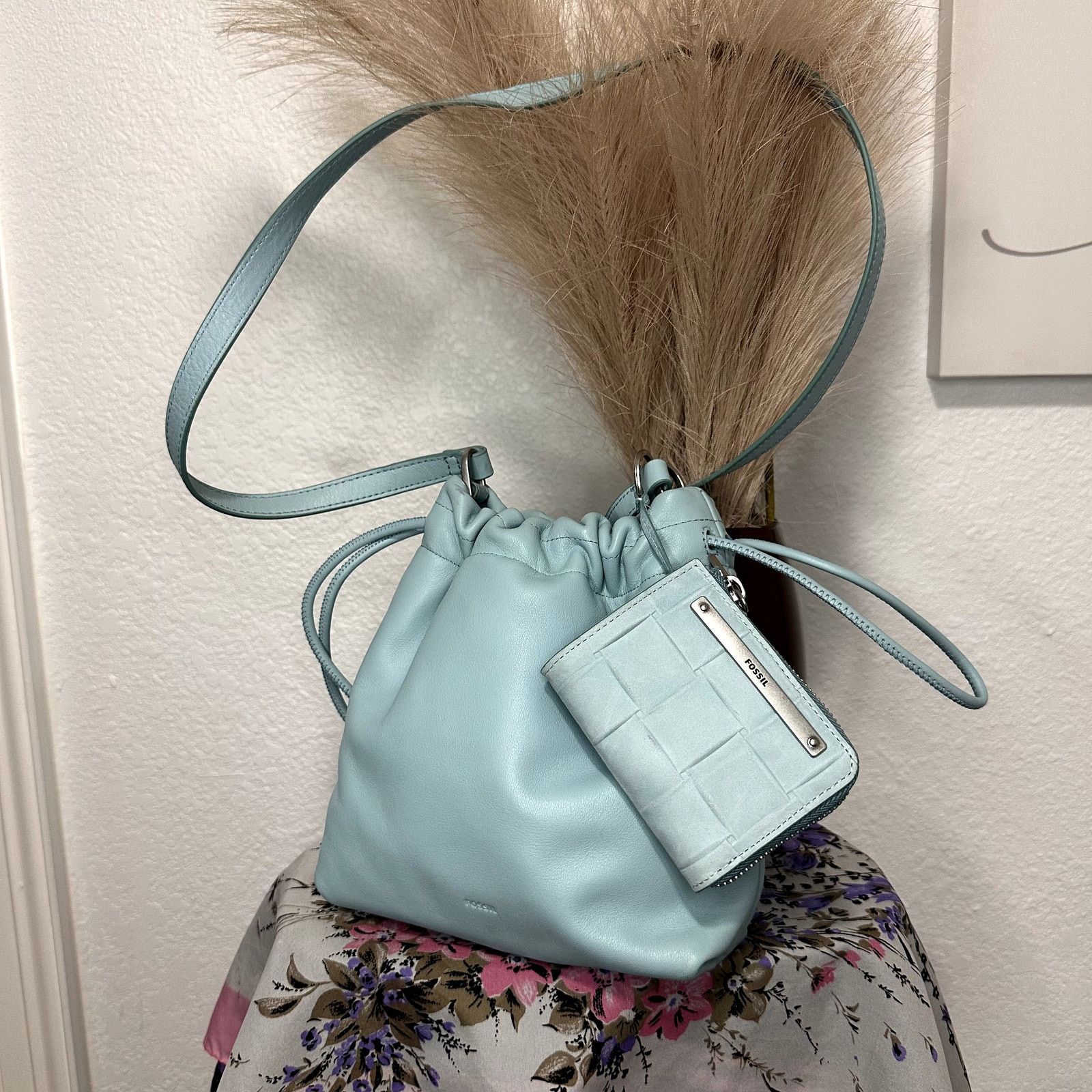 Fossil Fossil Leather Gigi Crossbody and Matching Wallet ZB1526 Size ONE SIZE - 1 Thumbnail