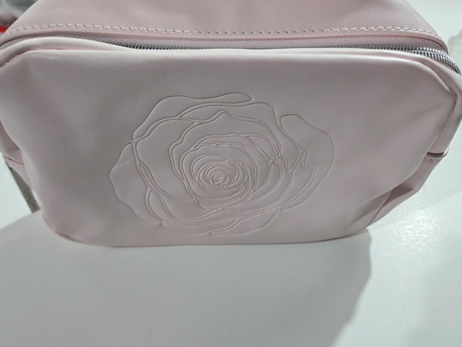 Designer 4 Lancome Gift Pouch Makeup Bags Travel Cosmetic Bags NEW Size ONE SIZE - 3 Thumbnail