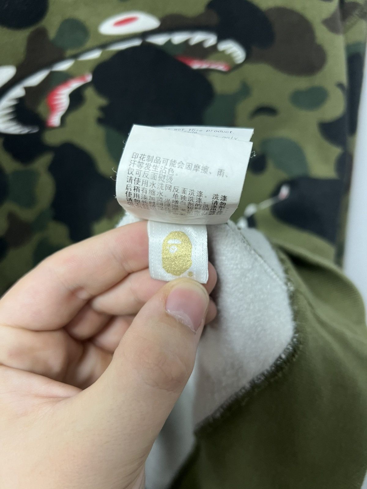 Bape Bape Shark 1st Camo Sweatshirt Size US M / EU 48-50 / 2 - 8 Thumbnail