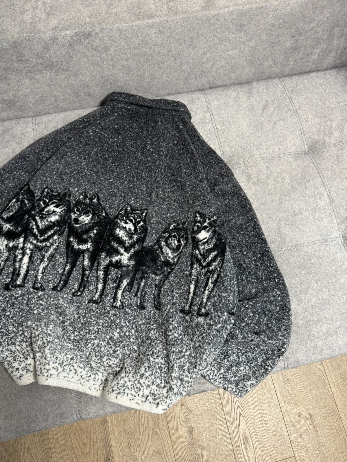 Other Vintage fleece animal wolfs Y2K jacket hoodie Size US L / EU 52-54 / 3 - 5 Thumbnail