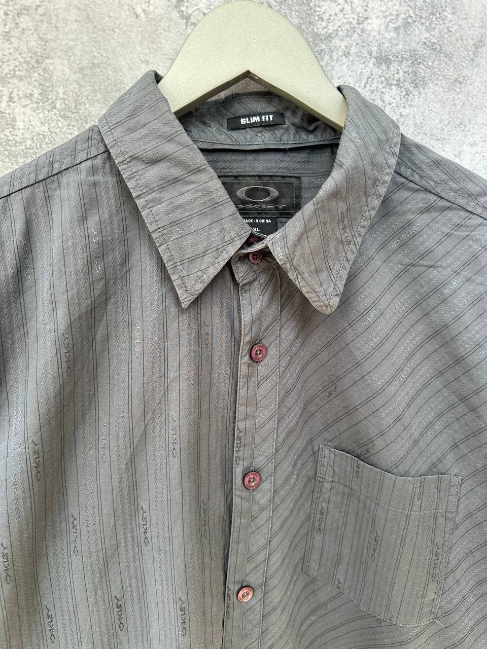 Oakley Oakley Monogram Button Up Shirt Vintage Gray Slim Fit Size US XL / EU 56 / 4 - 5 Thumbnail