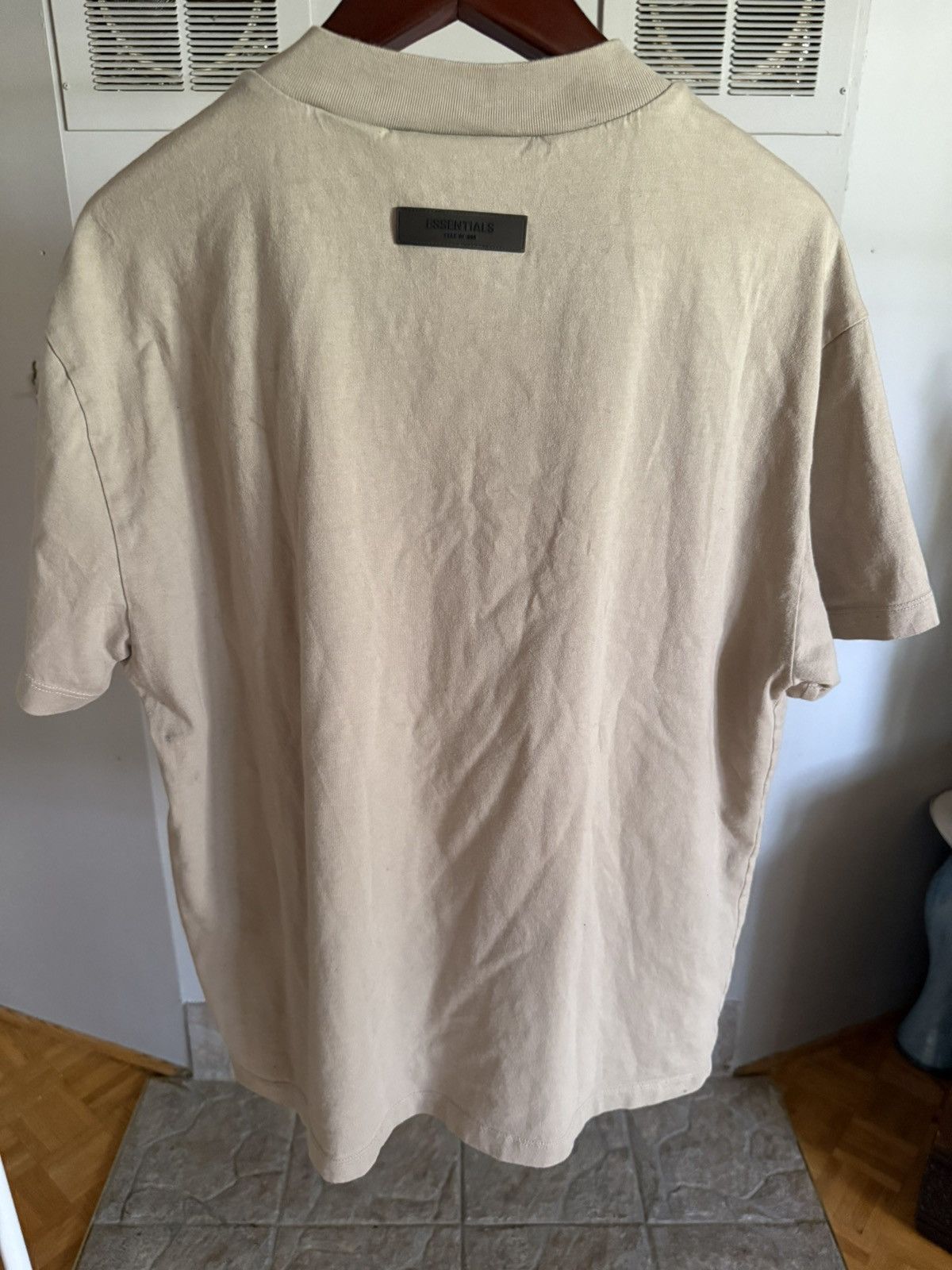 Essentials × Fear of God Essentials grey shirt size small Size US S / EU 44-46 / 1 - 2 Thumbnail