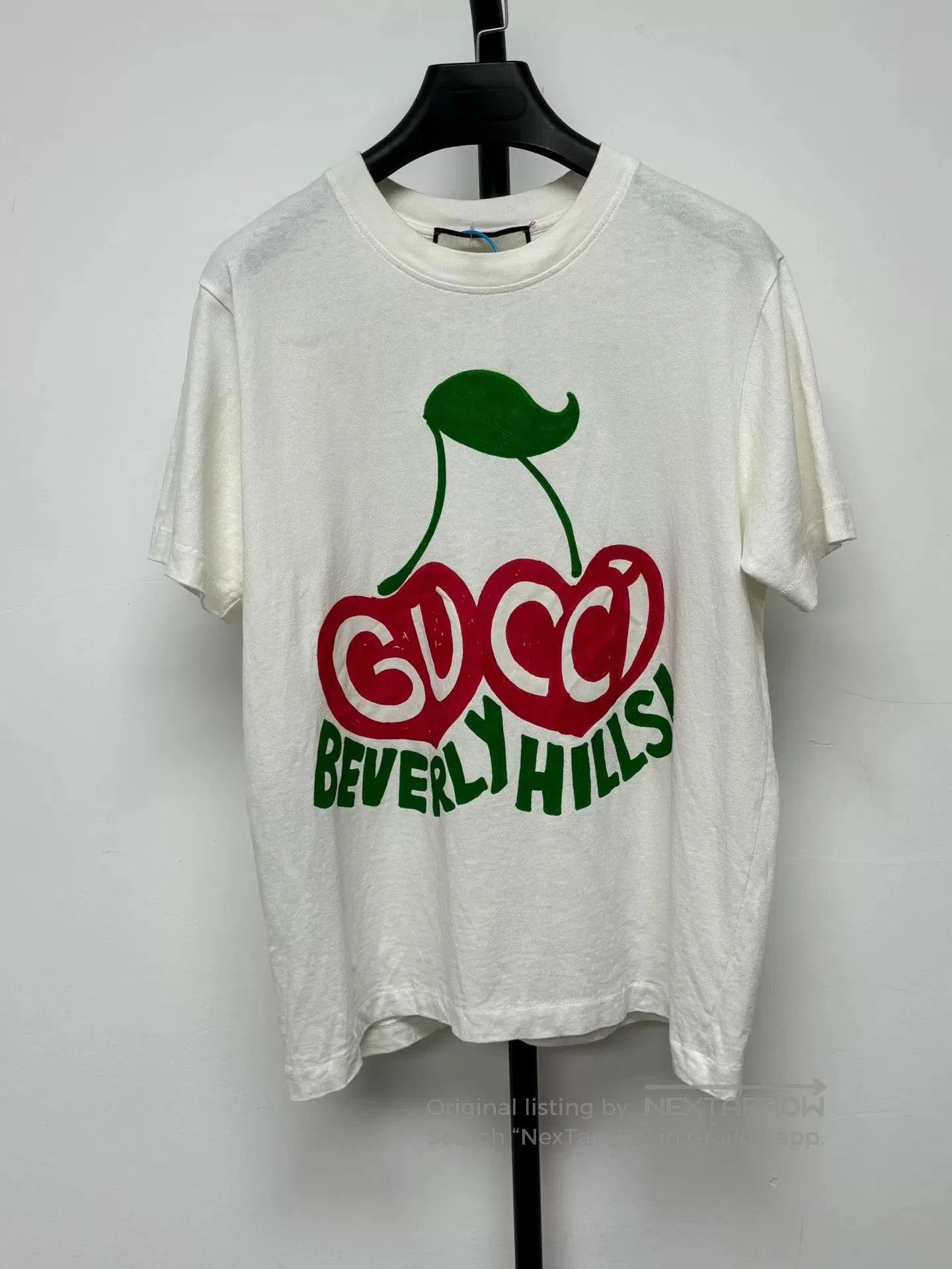 Gucci Gucci Logo Print Crewneck Short Sleeve T-Shirt. Size S / US 4 / IT 40 - 1 Thumbnail