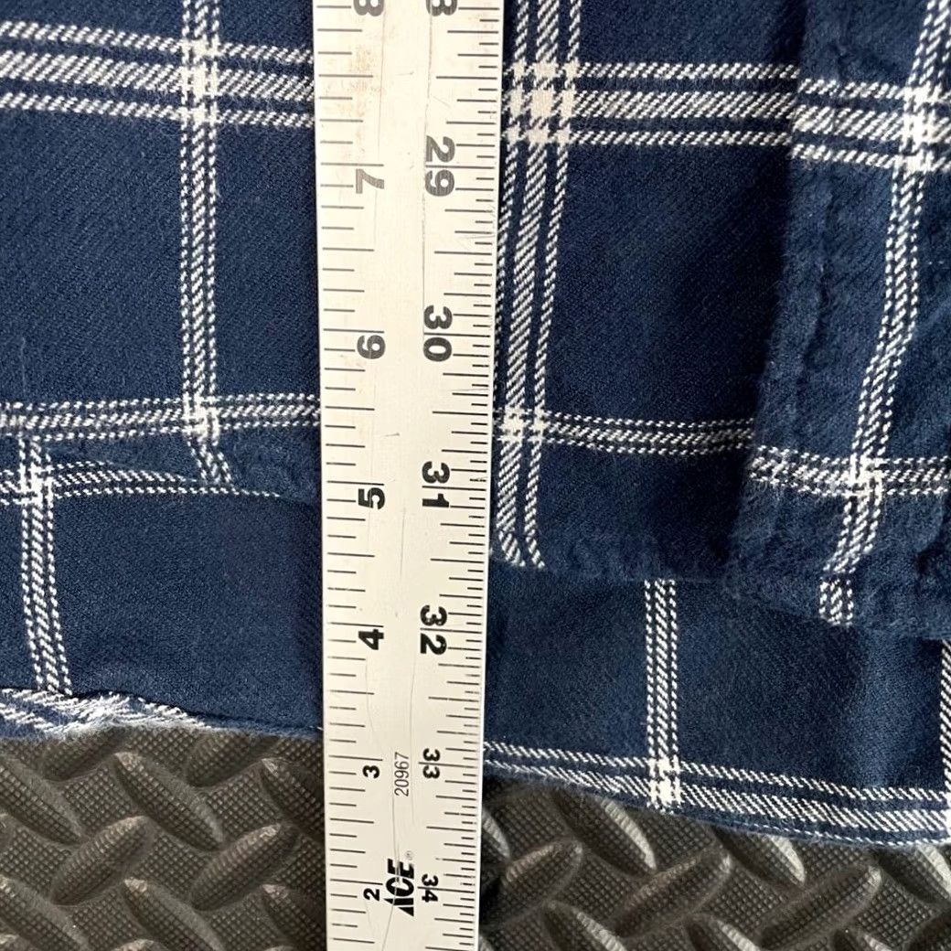 Gap VINTAGE GAP Navy Blue White Plaid Button Up Long Sleeve Shirt Men XL Regular Sleeve Mens XL Blue Plaid Shirt Size US XL / EU 56 / 4 - 4 Thumbnail