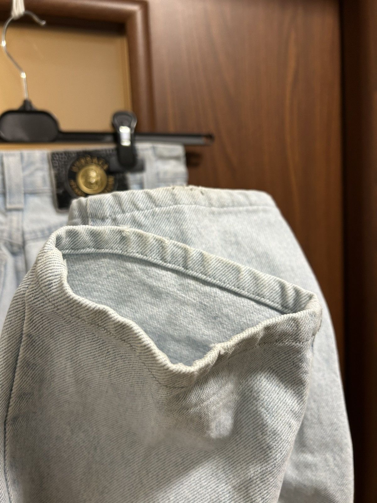 Versace Jeans Couture Vintage 90’s Versace Jeans Couture Medusa Washed Blue Jeans Size 32" / US 10 / IT 46 - 9 Thumbnail