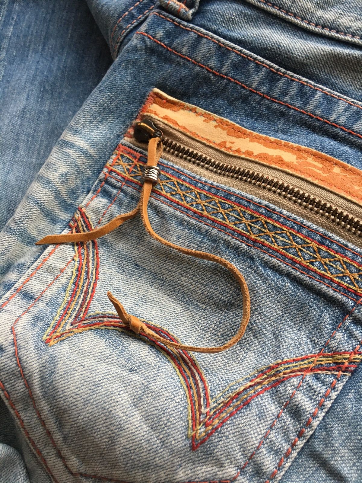 Edwin × Japanese Brand Edwin 503 blue trip navajo style Size 30" / US 8 / IT 44 - 18 Thumbnail