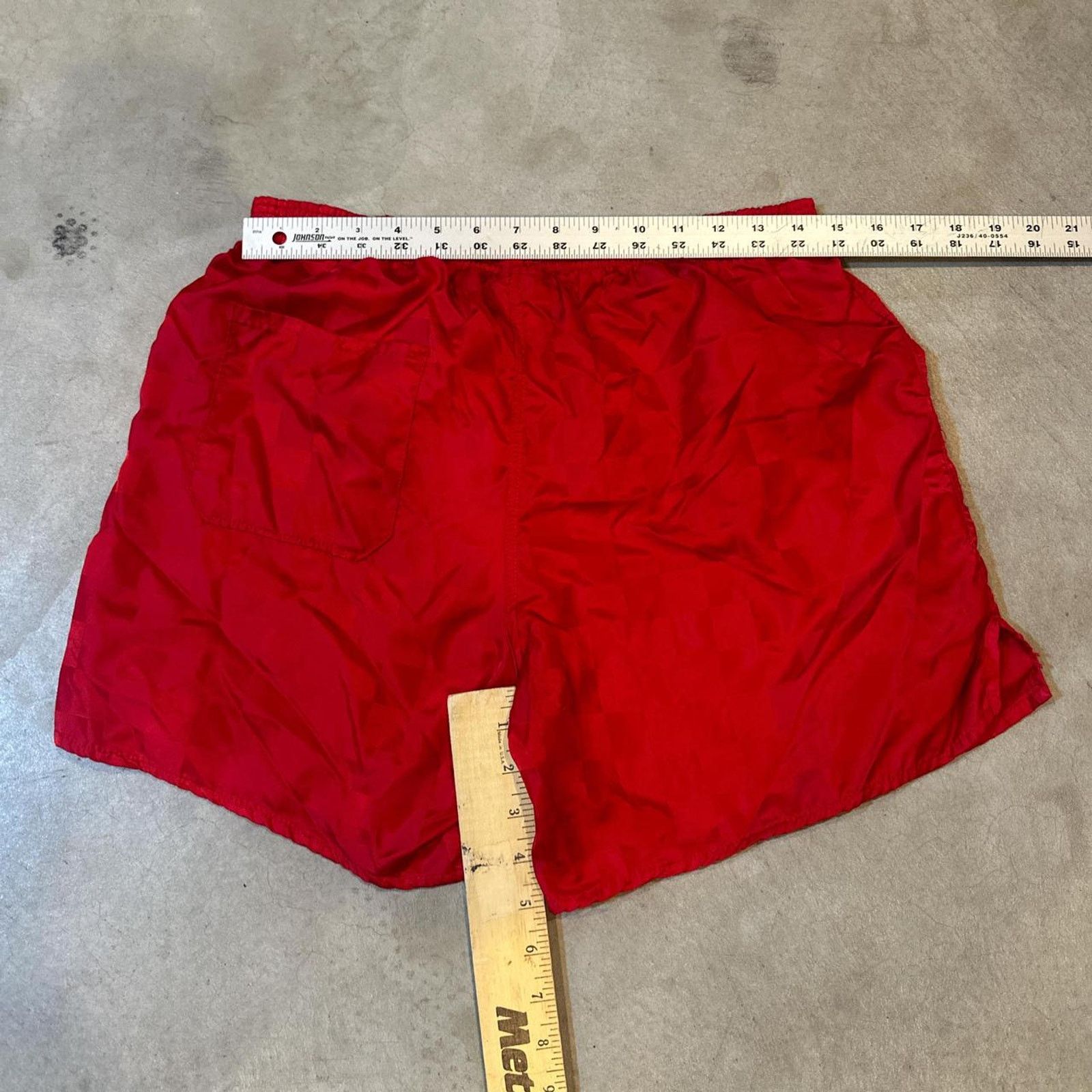 Umbro Vintage 90s Red Umbro Checkered Short Size S Size US 32 / EU 48 - 6 Thumbnail