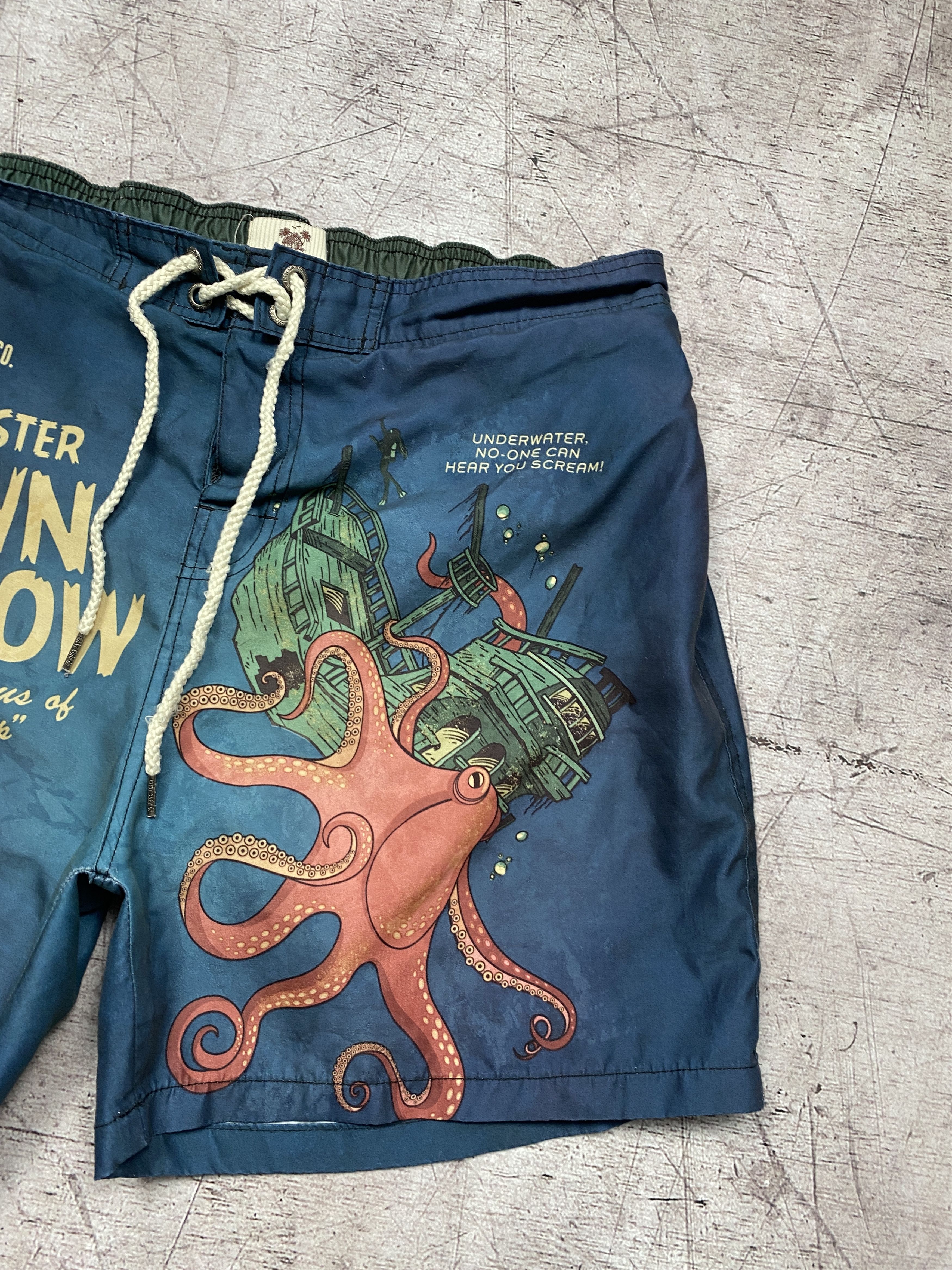 Vintage The Monsters Down Below Mens Shorts Y2K Size US 36 / EU 52 - 3 Thumbnail
