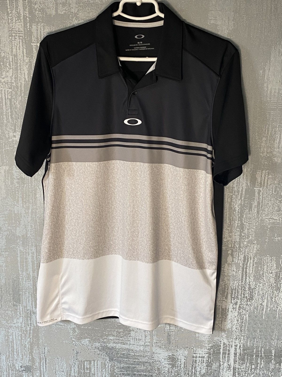 Oakley Vintage Oakley Centr Logo T-shirt Polos Size M Size US M / EU 48-50 / 2 - 1 Thumbnail