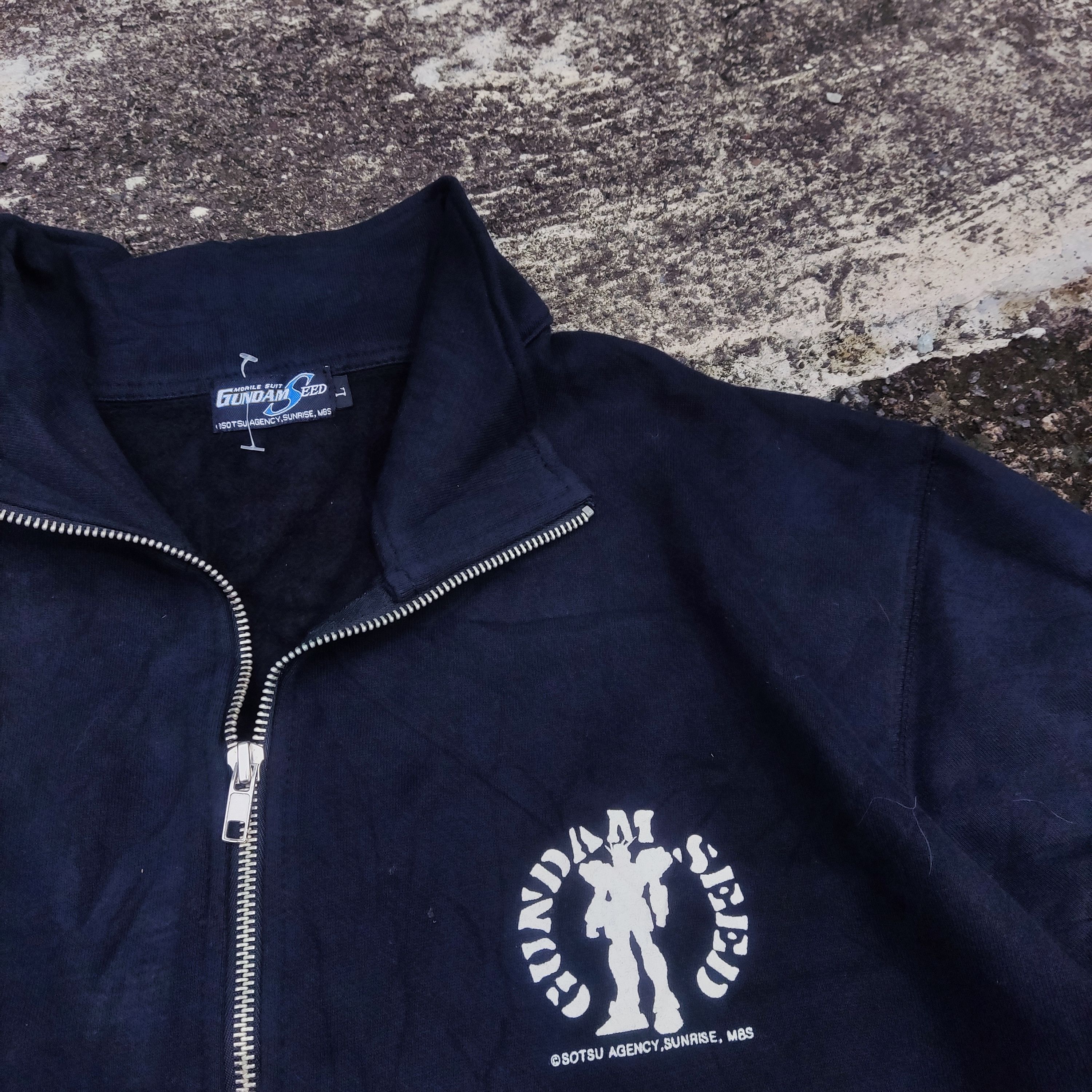 Anime Y2K Gundam Seed Track Top, GAT-X105. Mecha Anime Size US L / EU 52-54 / 3 - 4 Thumbnail