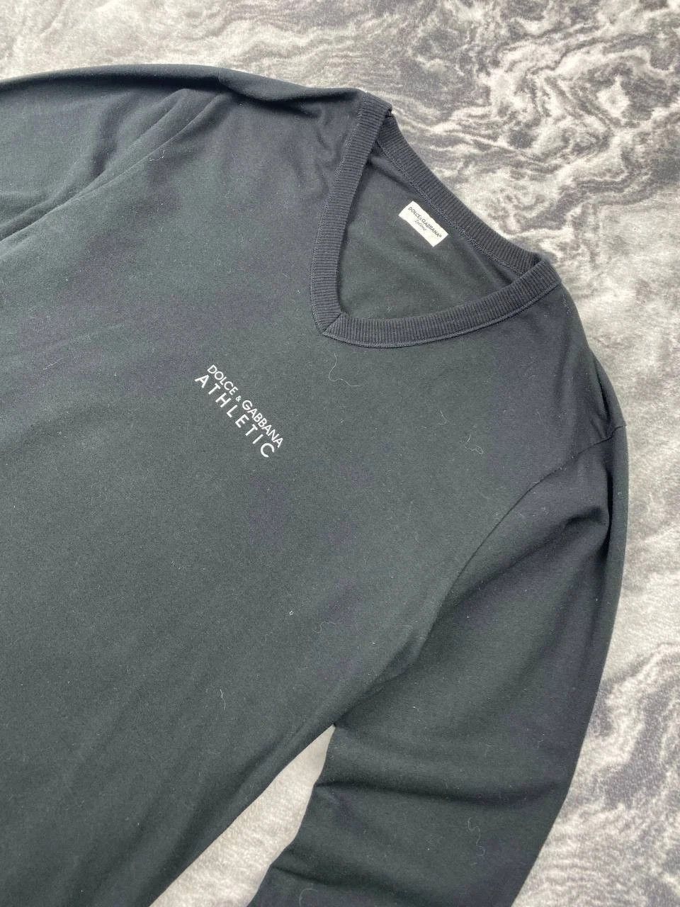 Dolce & Gabbana Vintage Dolce & Gabbana Athletic Long Sleeve T Shirt V-Neck Size US XL / EU 56 / 4 - 2 Thumbnail
