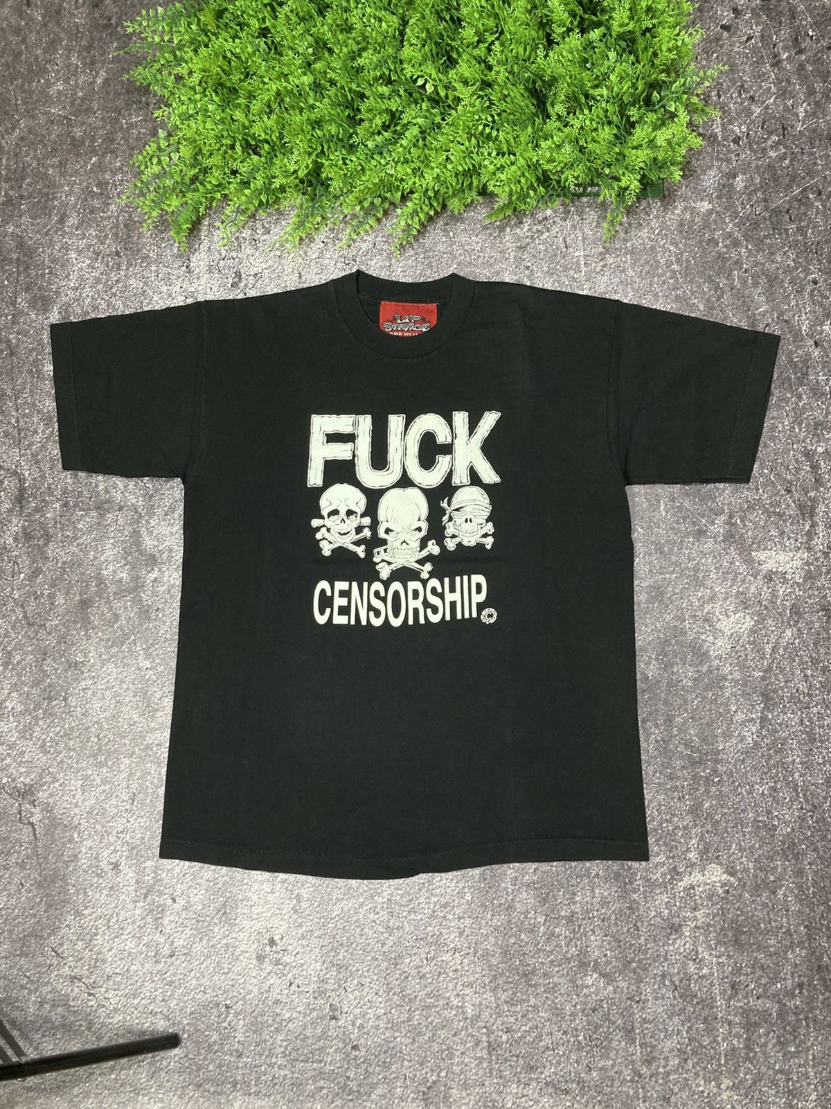 Lip Service VINTAGE LIP SERVICE LOS ANGELES FUCK CENSORSHIP T-SHIRT TEE Size US L / EU 52-54 / 3 - 1 Thumbnail